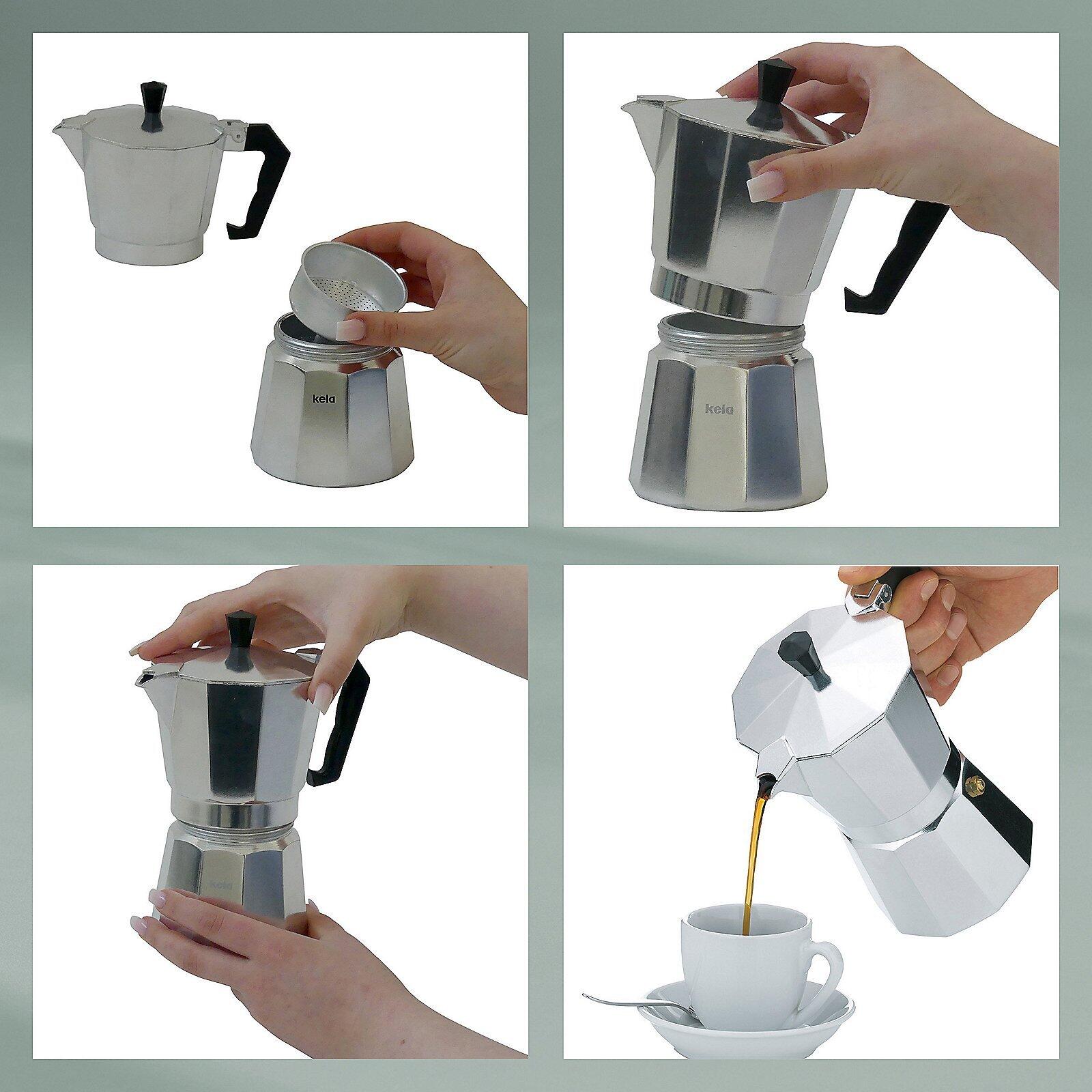 Espressokanne Italia aus Aluminium mit Kunststoffgriffen und Messlöffel zum Befüllen.