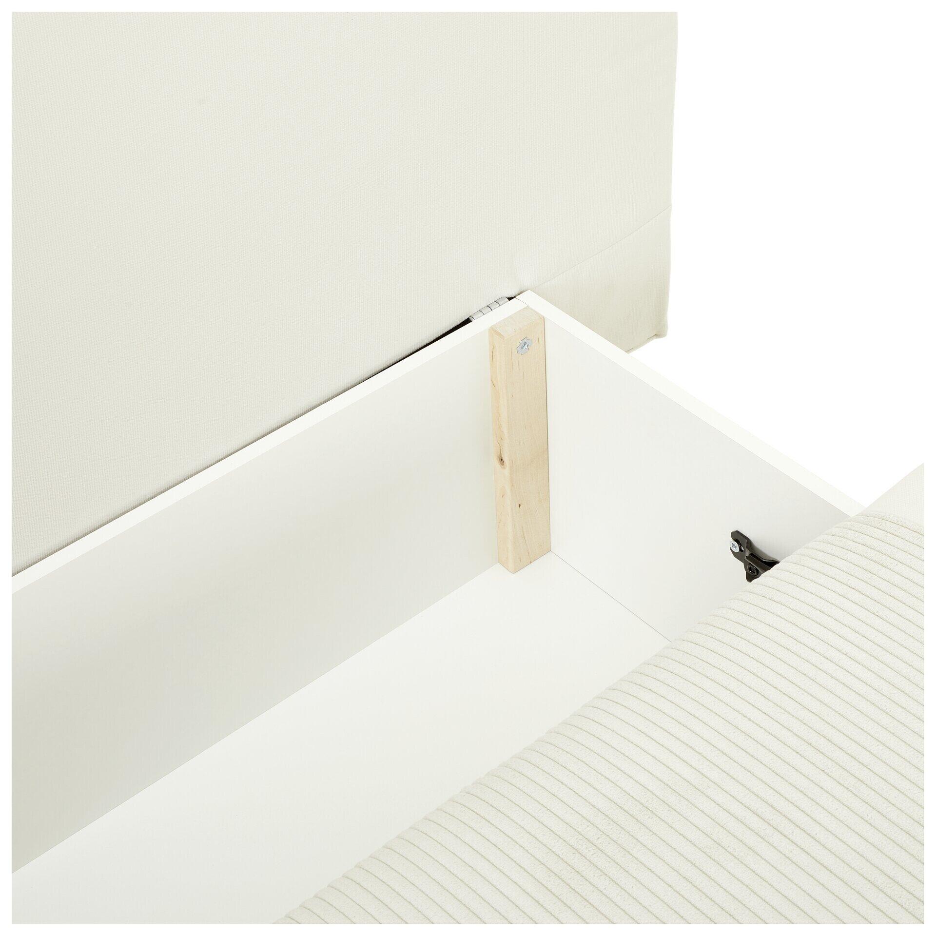 Detailaufnahme des Schlafsofas Leon 2 Lux: Vertikal gerillter Stoffbezug, Holzverbinder und Metallbügel zeigen die Mechanik der Schlaffunktion.