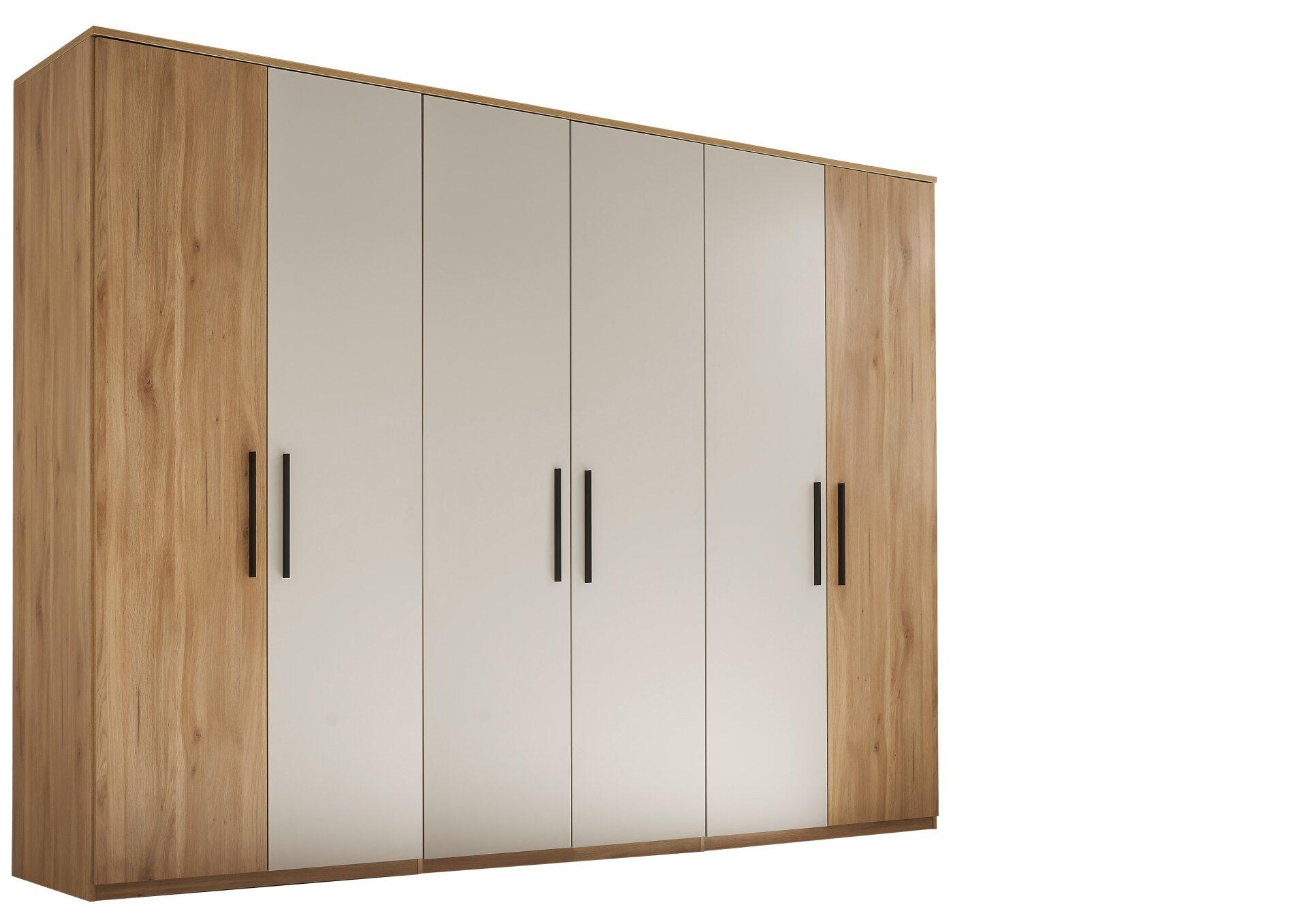 Kleiderschrank, Tabina