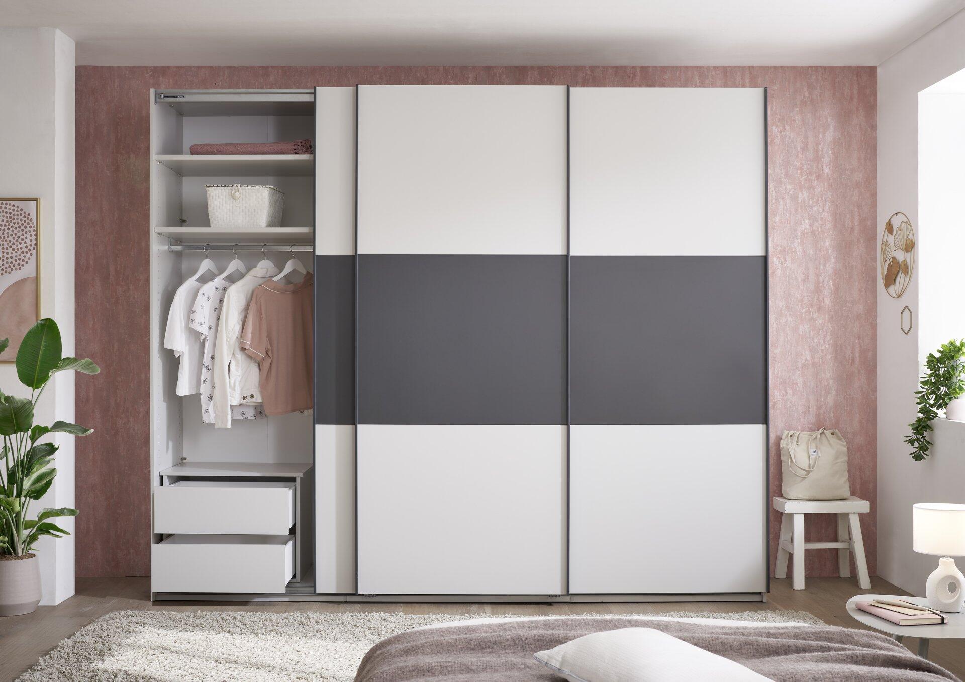 Schwebetürenschrank, Metrino