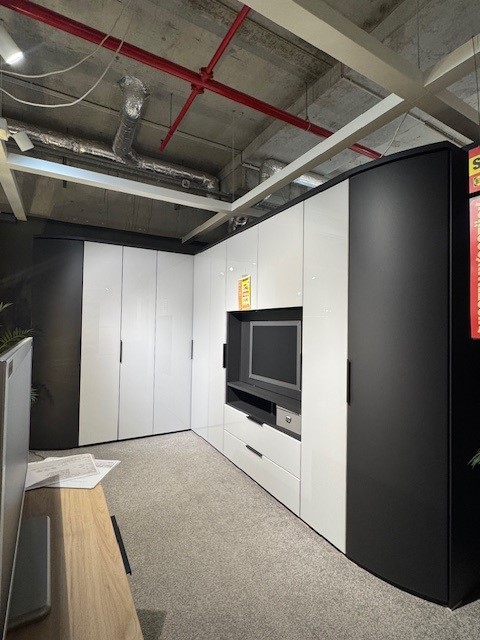 Eckkleiderschrank Megaplan