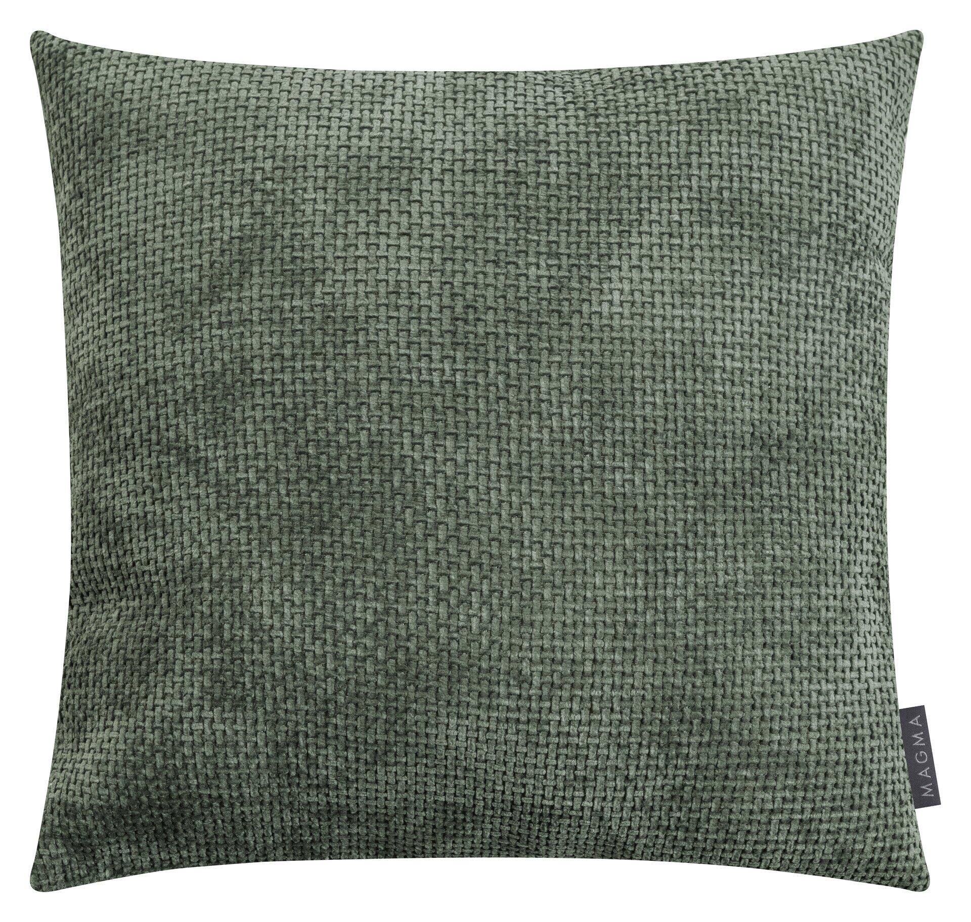 Quadratisches Kissen Arlo in dunklen Grautönen mit strukturierter Chenille-Oberfläche und "MAGMA"-Etikett.