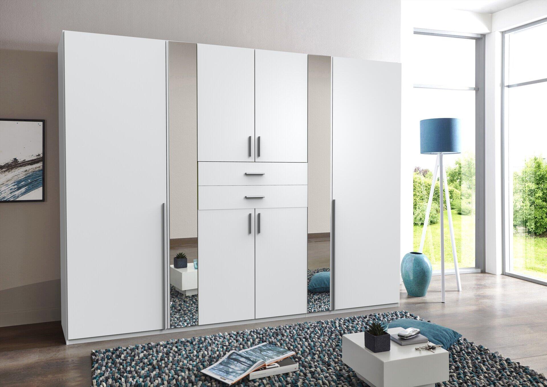 Kleiderschrank, Vanea