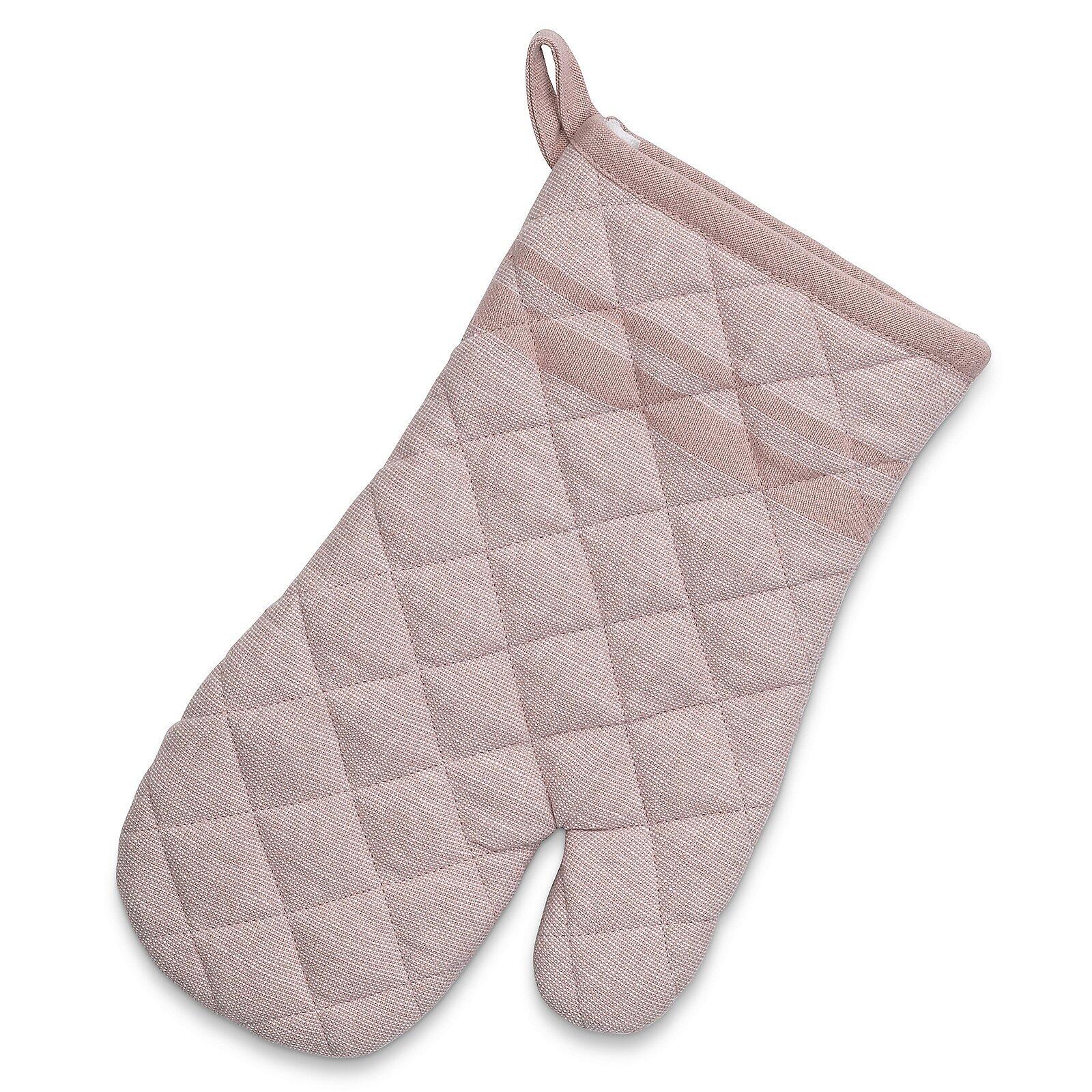 Rosa Topfhandschuh Tia mit diamantförmigem Karomuster und integriertem Aufhängergriff.