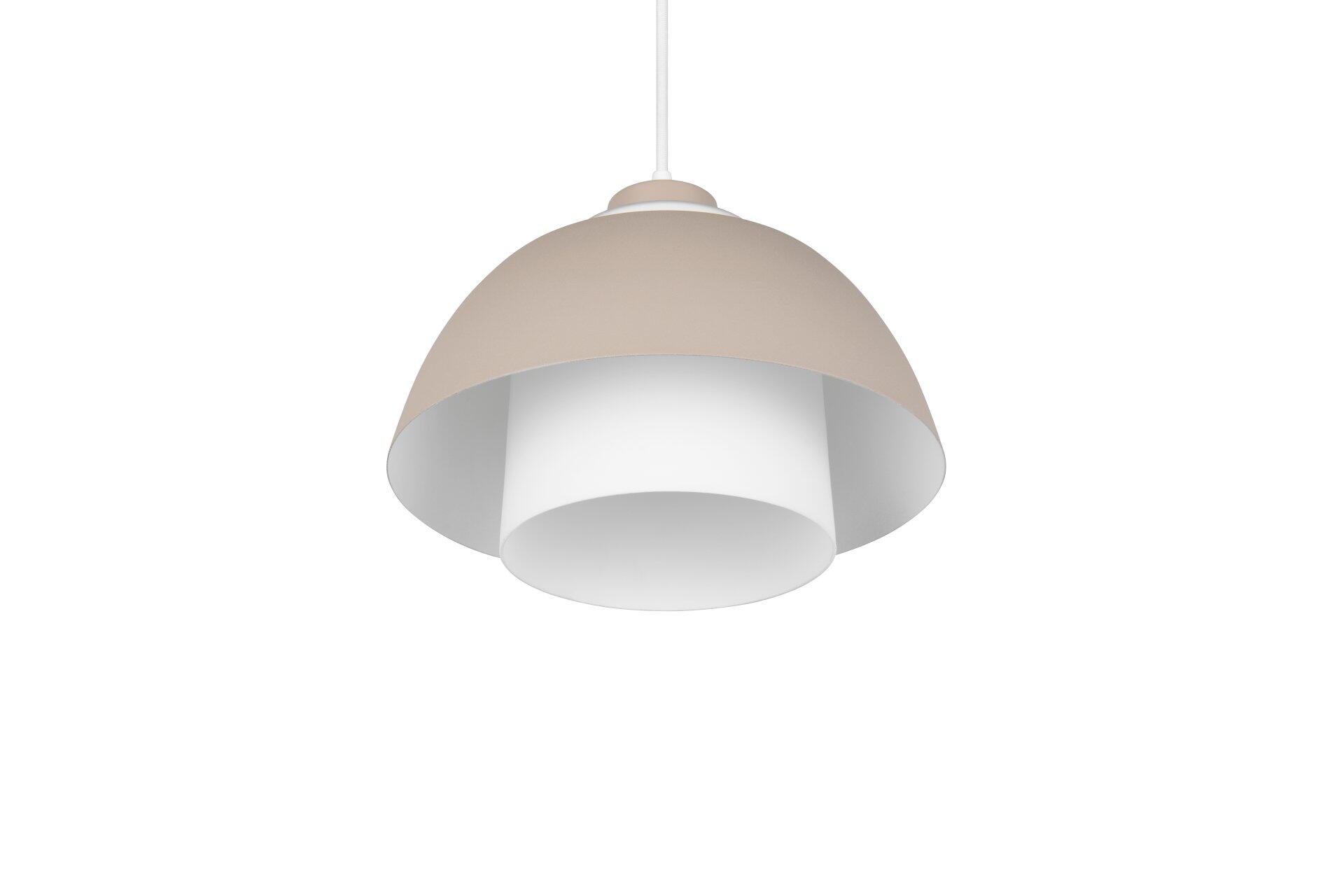 Pendelleuchte Tilos mit zwei konischen Elementen in Beige und Weiß, die durch ein dünnes Seil aufgehängt ist und in Frontalperspektive ihre Form und Farbe betont.