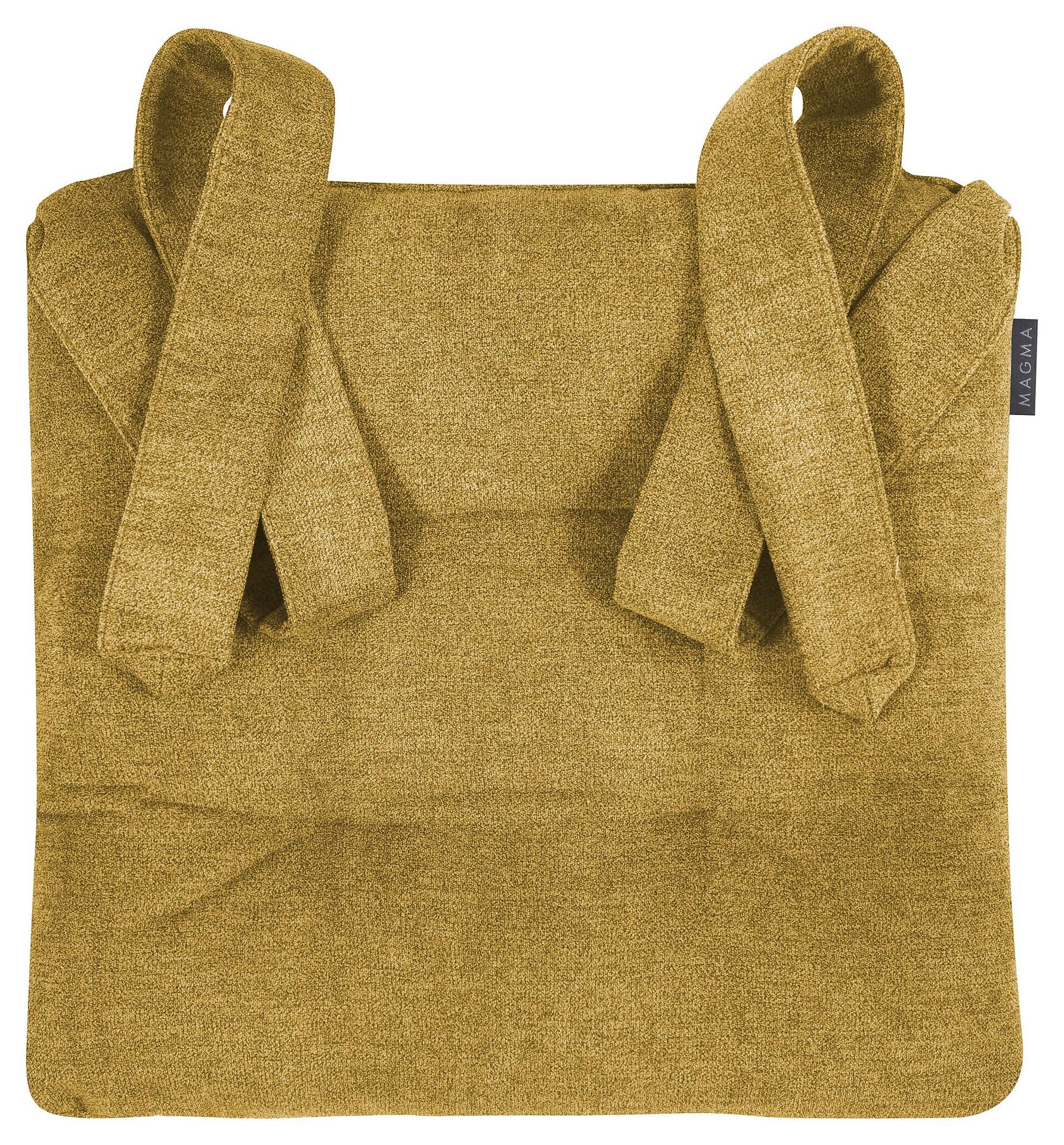 Stuhlkissen Form 37, Alfa: Uni-farbenes, senfgelbes Stuhlkissen aus Velour mit Bindebändern und Steppung, dargestellt in Frontalperspektive.