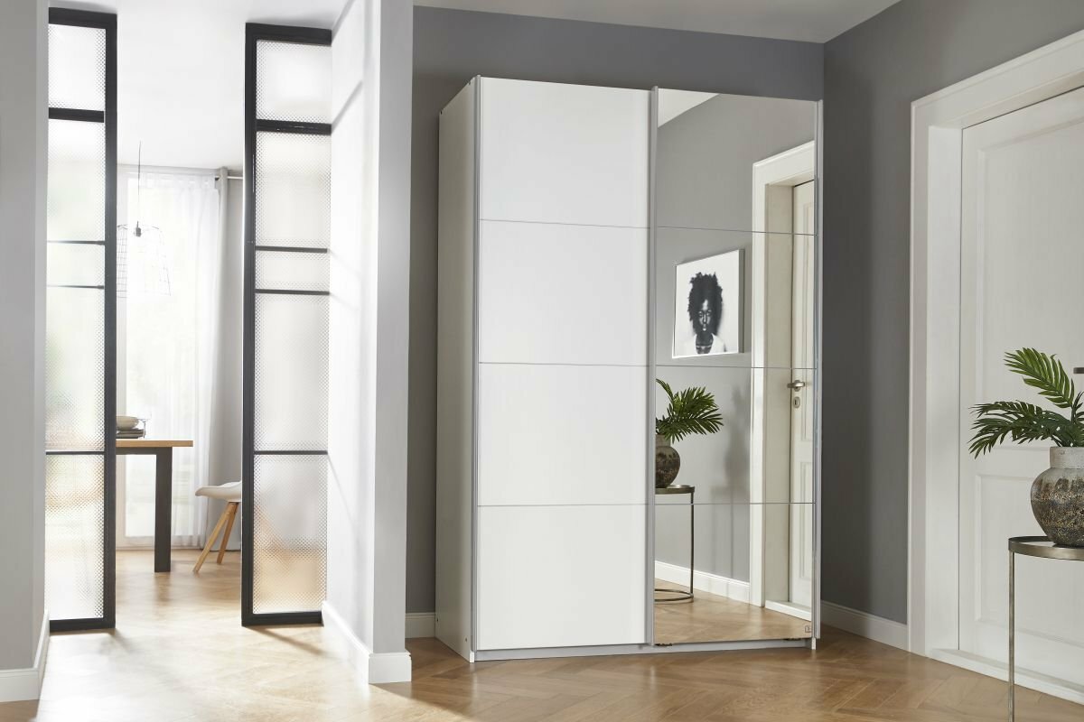 Schwebetürenschrank, Subito