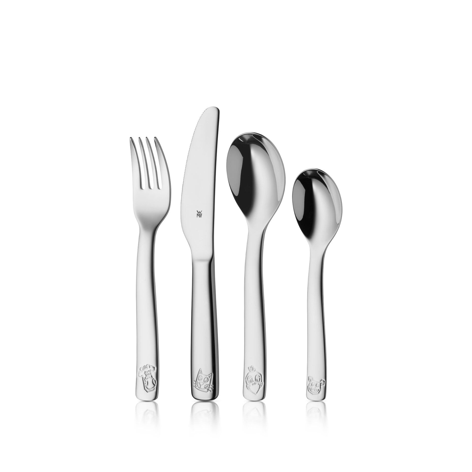 Kindersicherer Edelstahl-Besteck-Set "Farm" mit Gabel, Esslöffel, Dessertlöffel und Messer, dessen Griffe lange, schmale Formen mit eingravierten Katzenmotiven und dem WMF-Logo aufweisen.