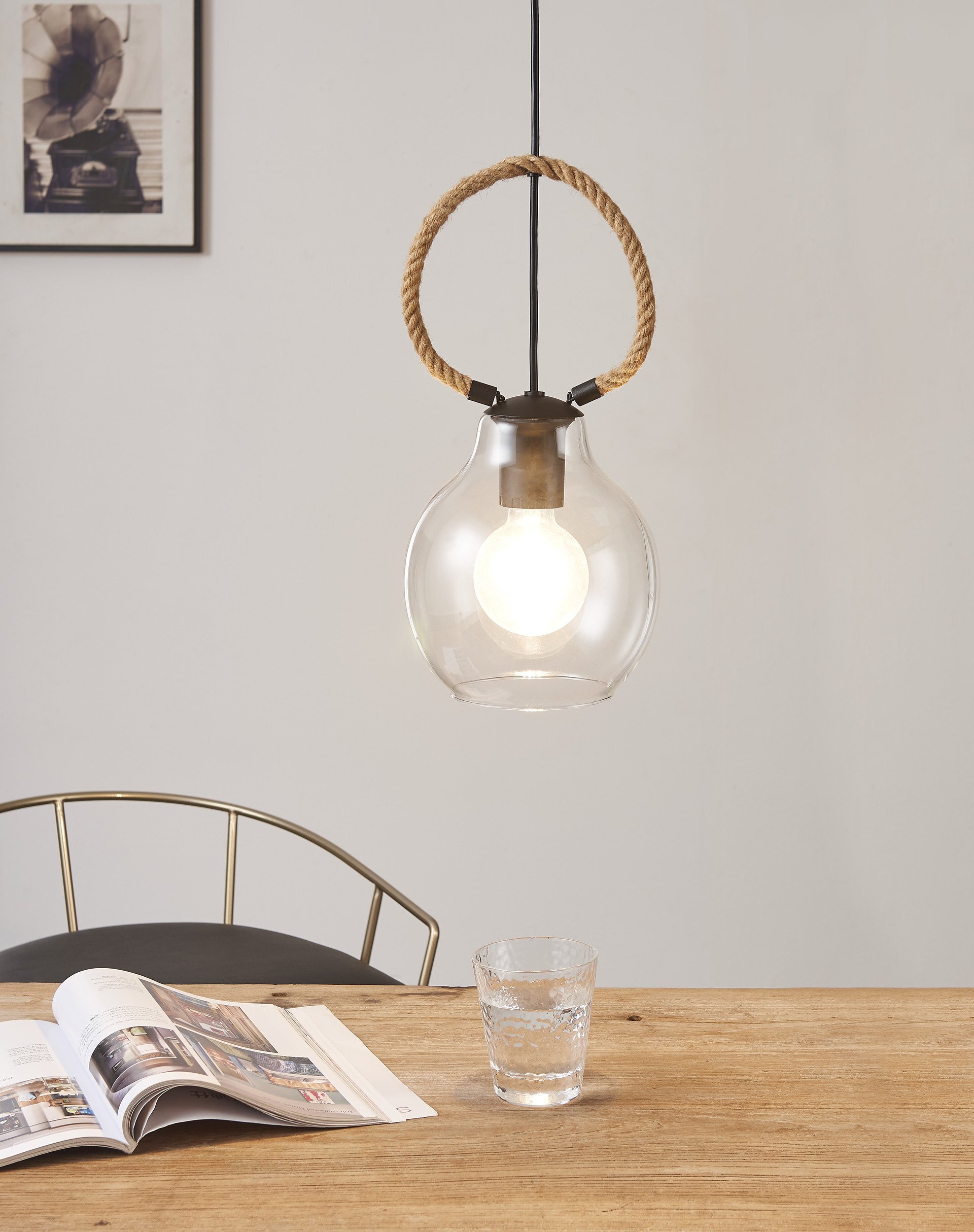 Pendelleuchte, Roding