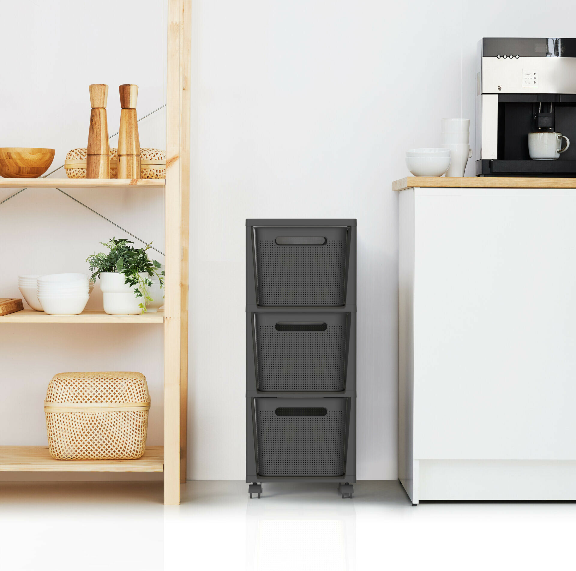 Tower 3 x 16 l, Brisen