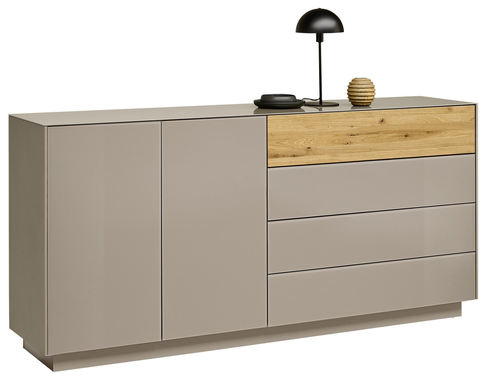 Sideboard, Triest
