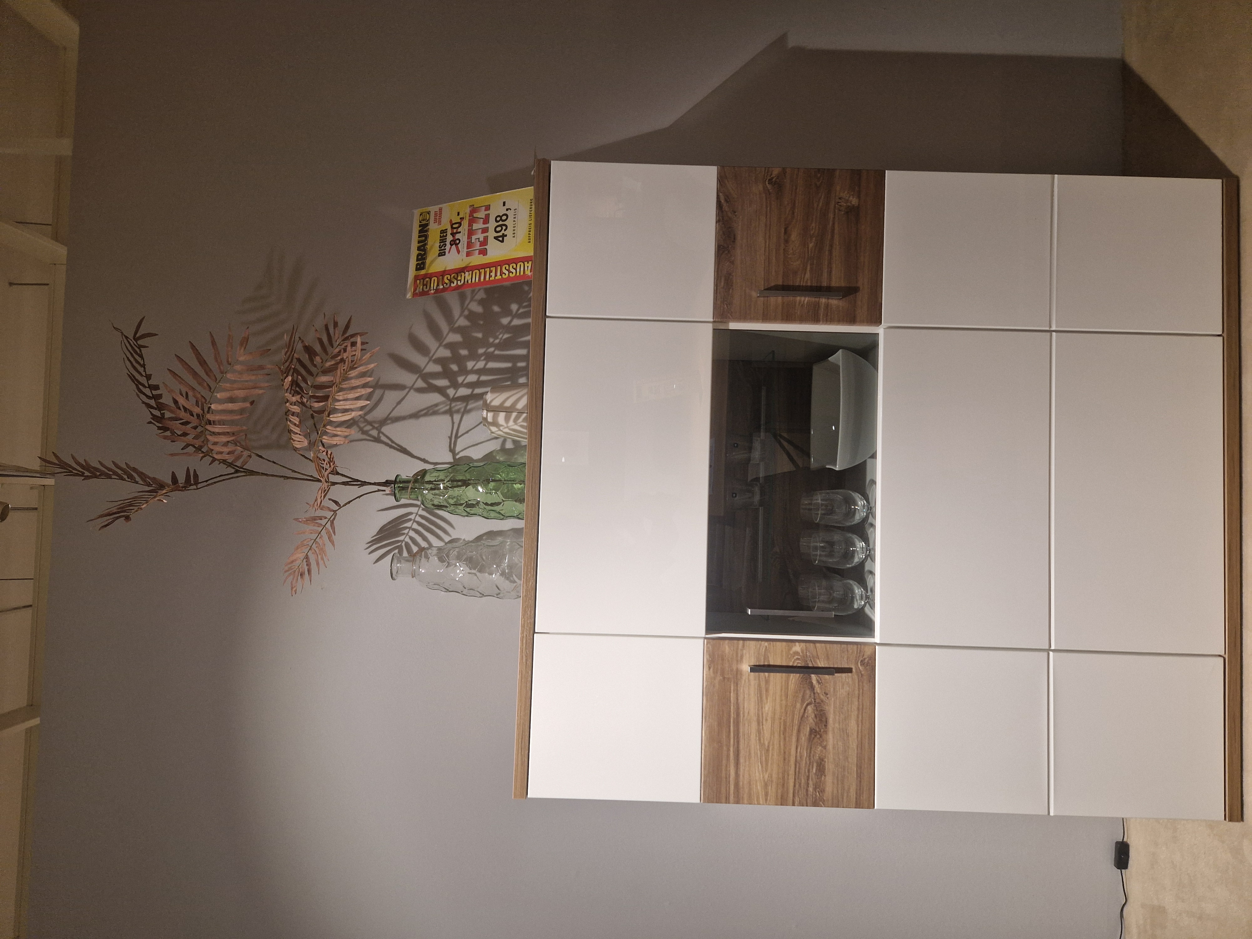 Highboard 