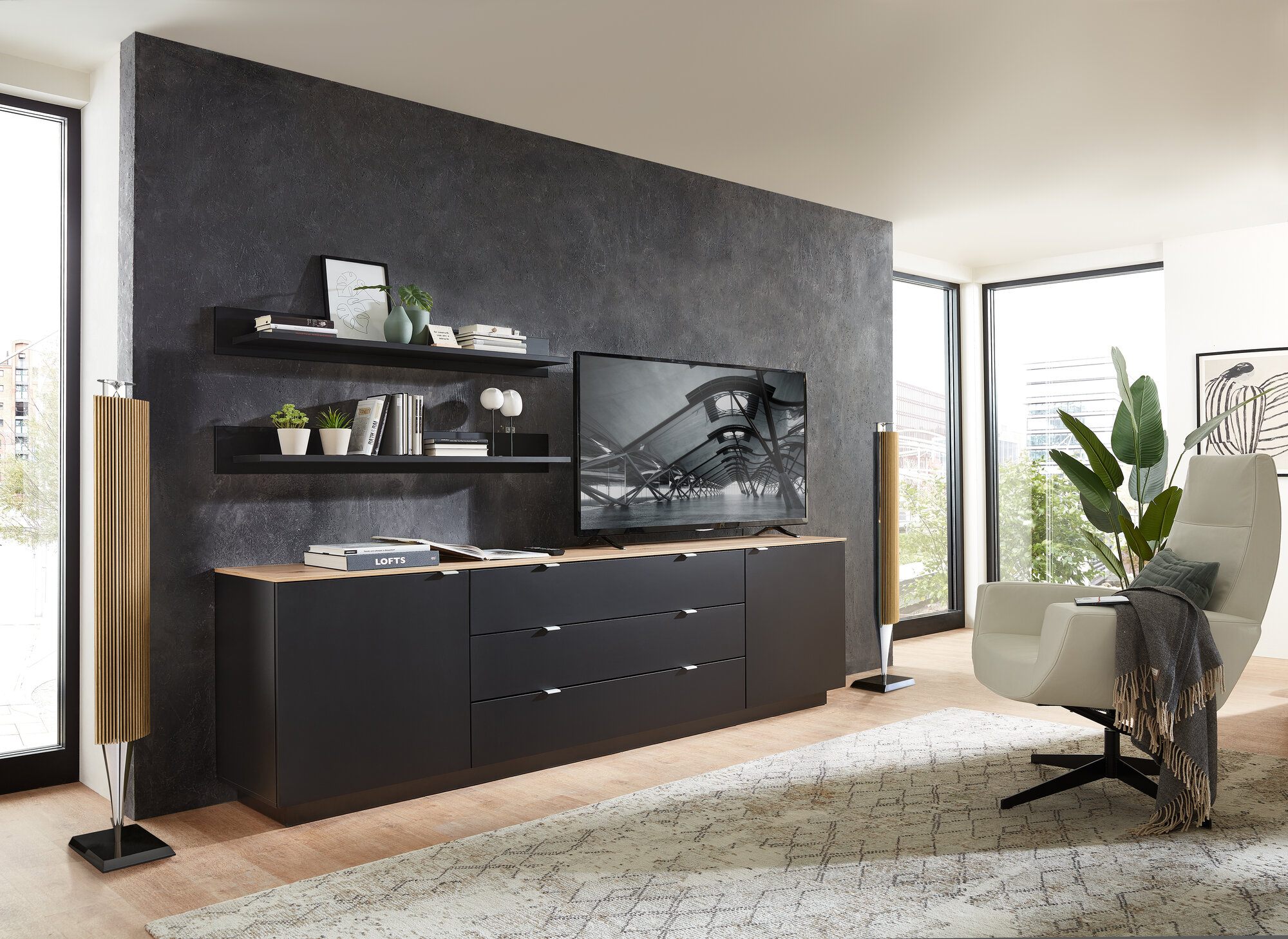 TV-Sideboard, Core