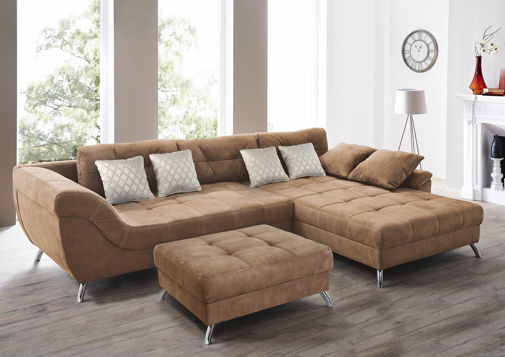 Wohnlandschaft San Francisco mit Fußhocker, bequemen, ergonomischen Armlehnen und Quistik auf den Sitzflächen, sowie flexibel montierbarer Anordnung.
