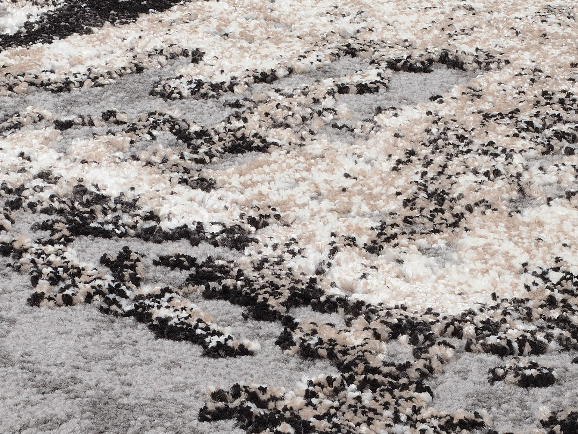 Maschinenwebteppich, Koralka