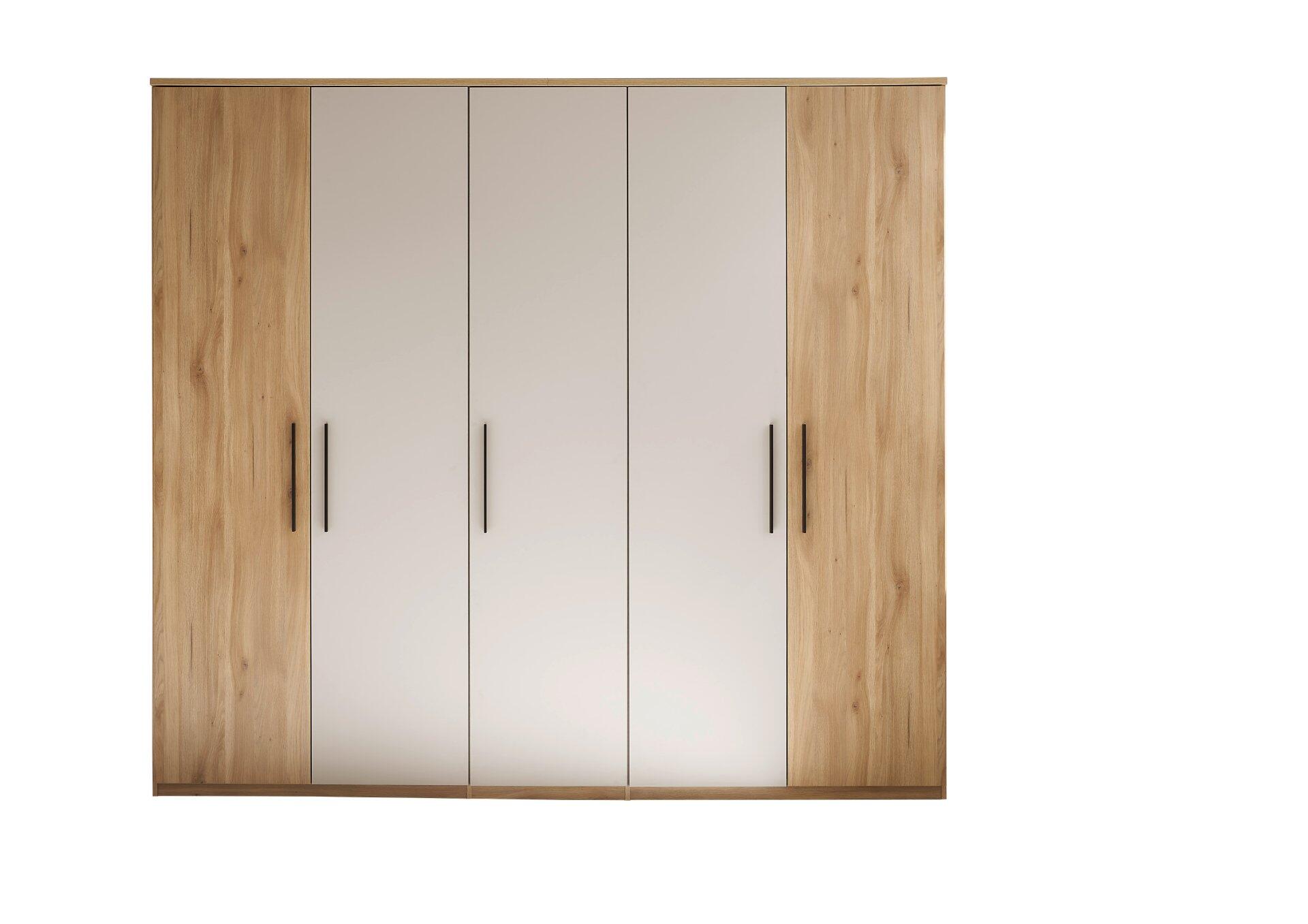 Kleiderschrank, Tabina