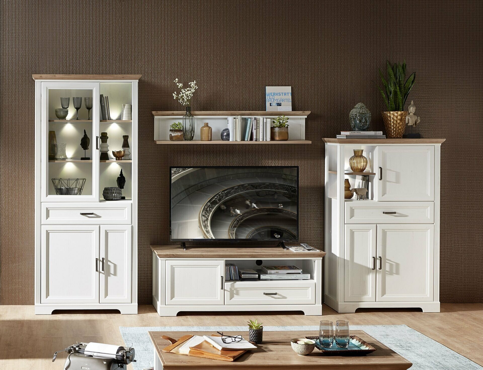 TV-/Wohnlösung, Jasmin