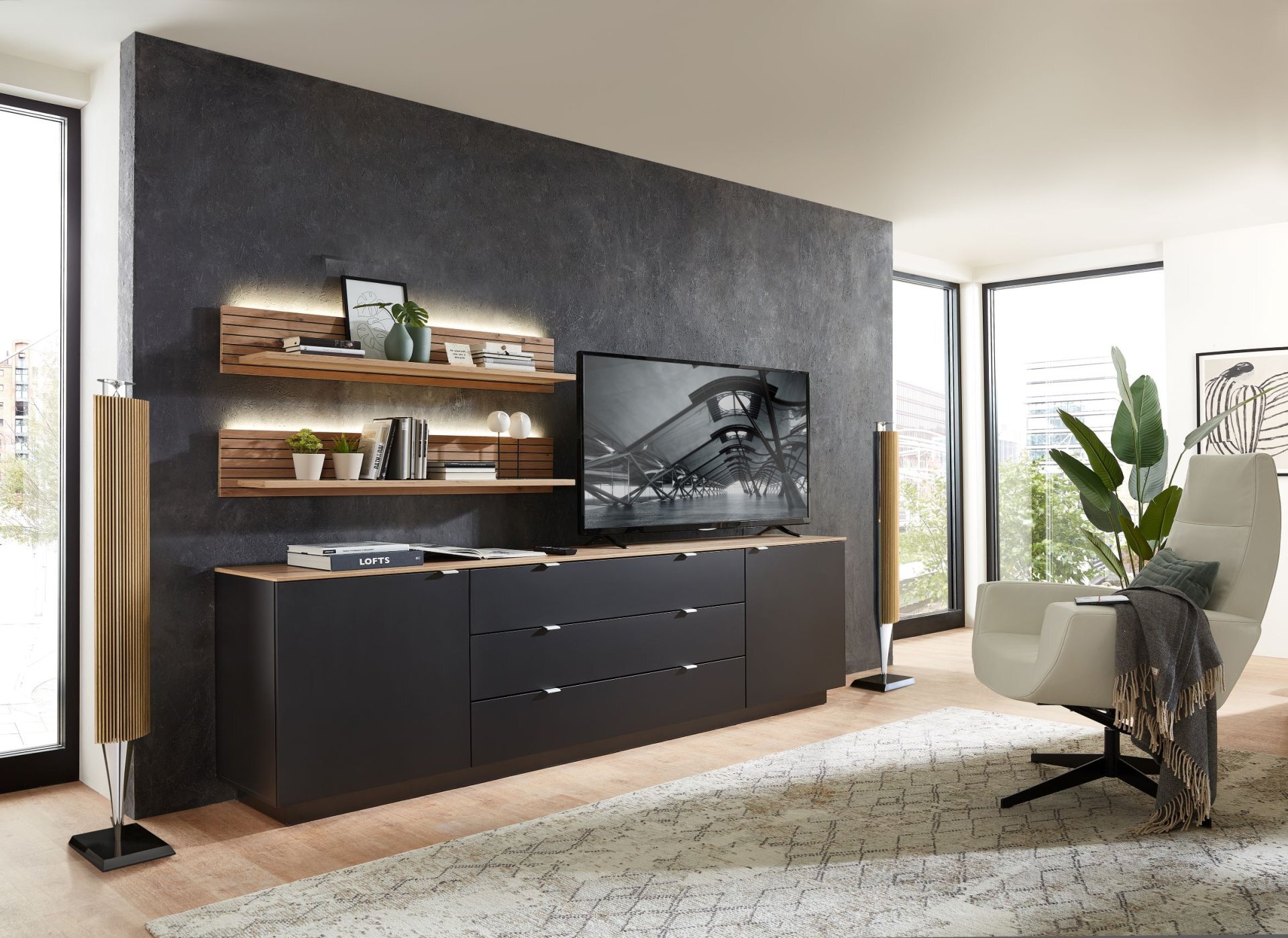 TV-Sideboard, Core