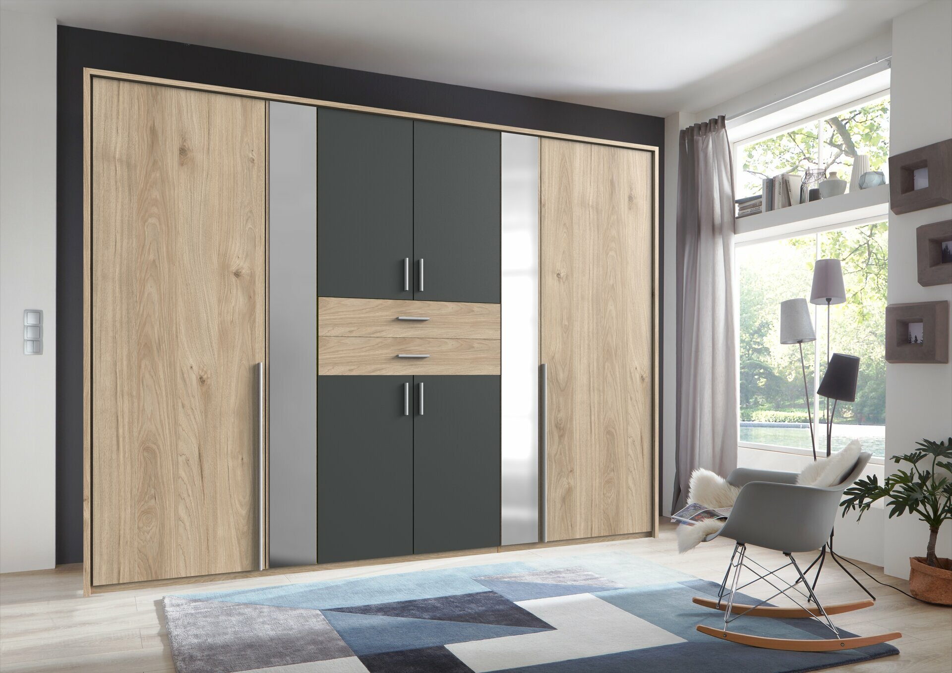 Kleiderschrank, Vanea