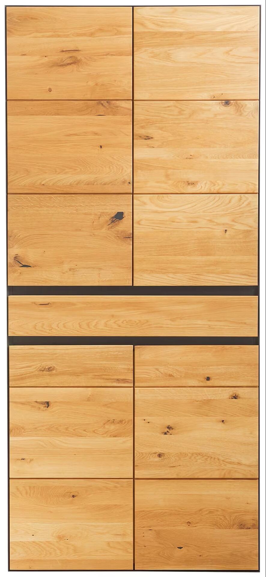 Garderobenschrank, Kelio