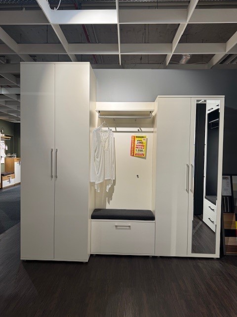 Garderobe Polygon