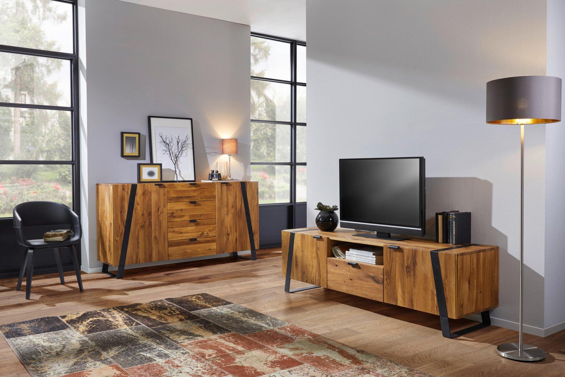 Sideboard, Boliah