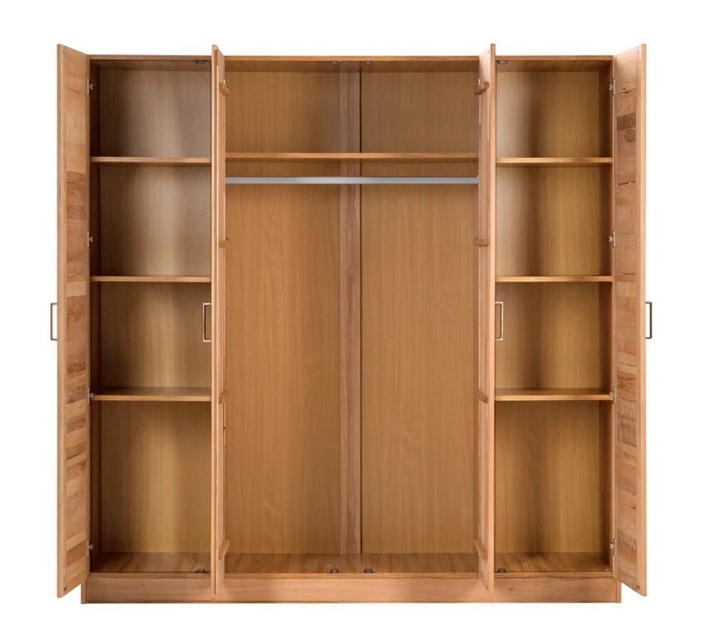 Schrank, Pia