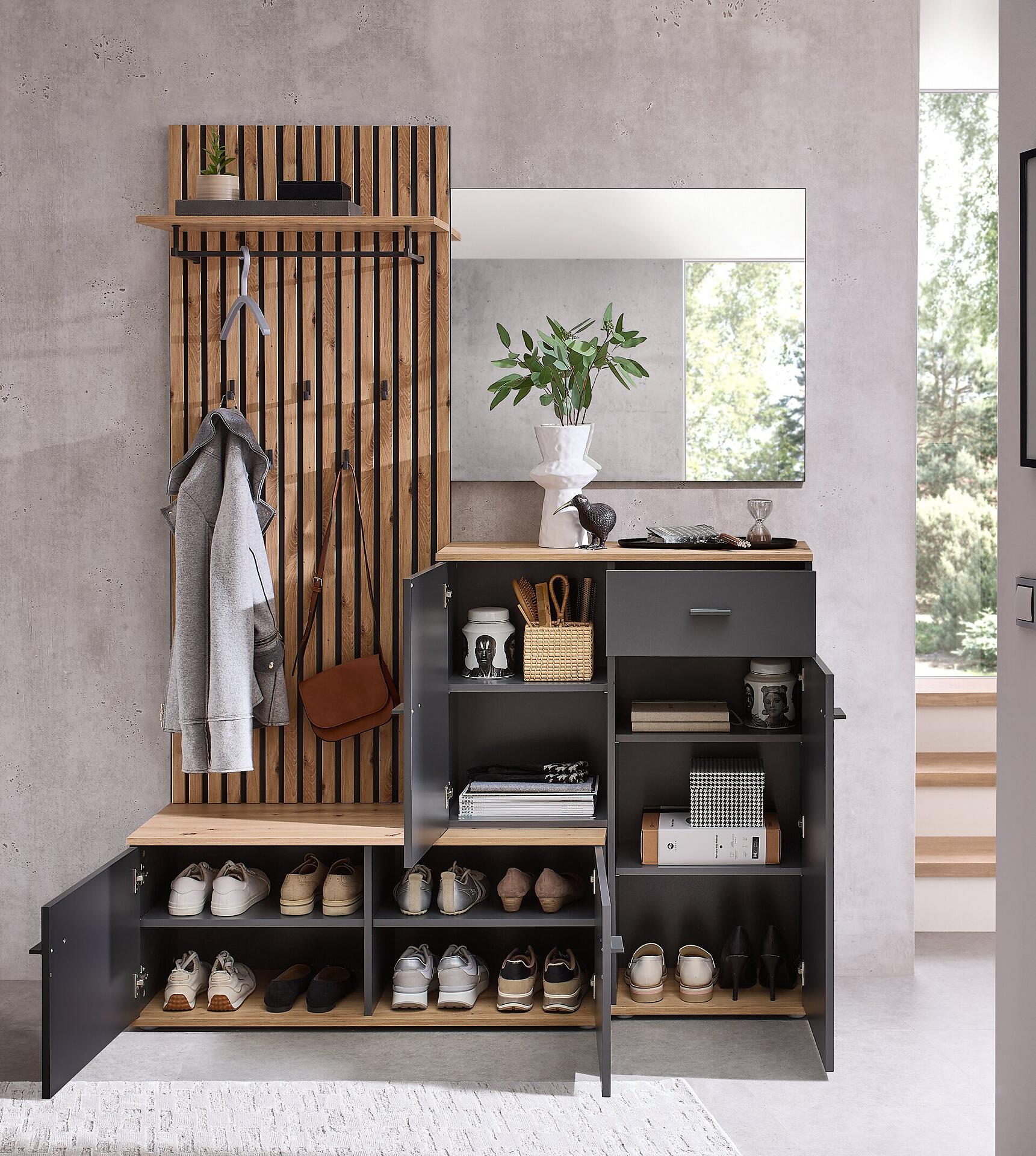Kompaktgarderobe, Fynn