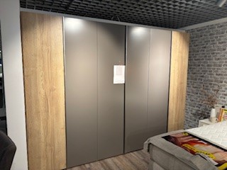 Kleiderschrank MR Airline