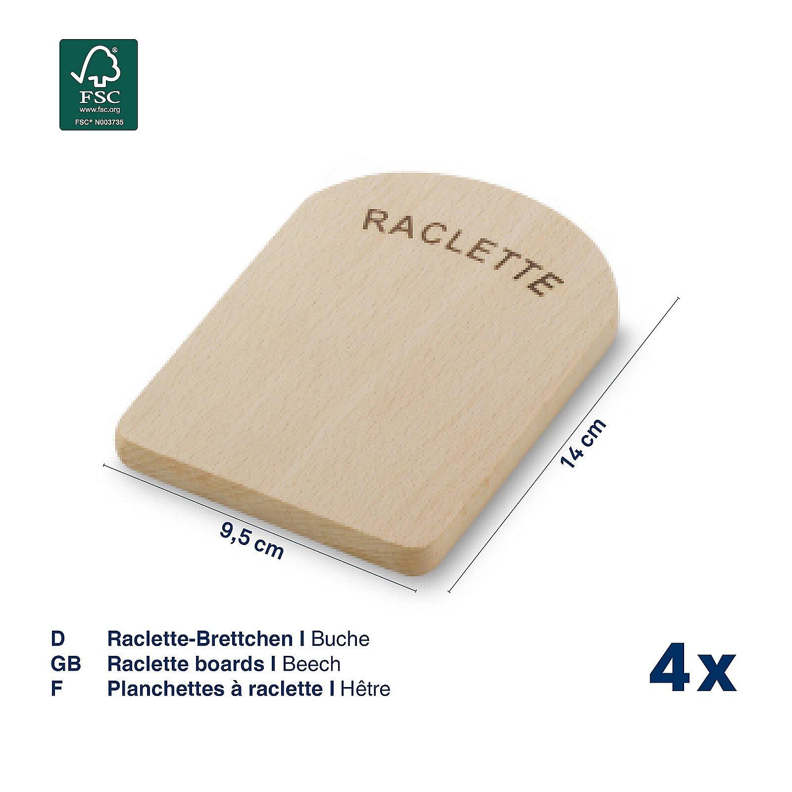 Vier rechteckige Raclette-Brettchen aus Buche mit abgerundeten Ecken, erhöhter Kante und eingraviertem "RACLETTE"-Schriftzug, jeweils mit den Maßen 9,5 cm x 14 cm.