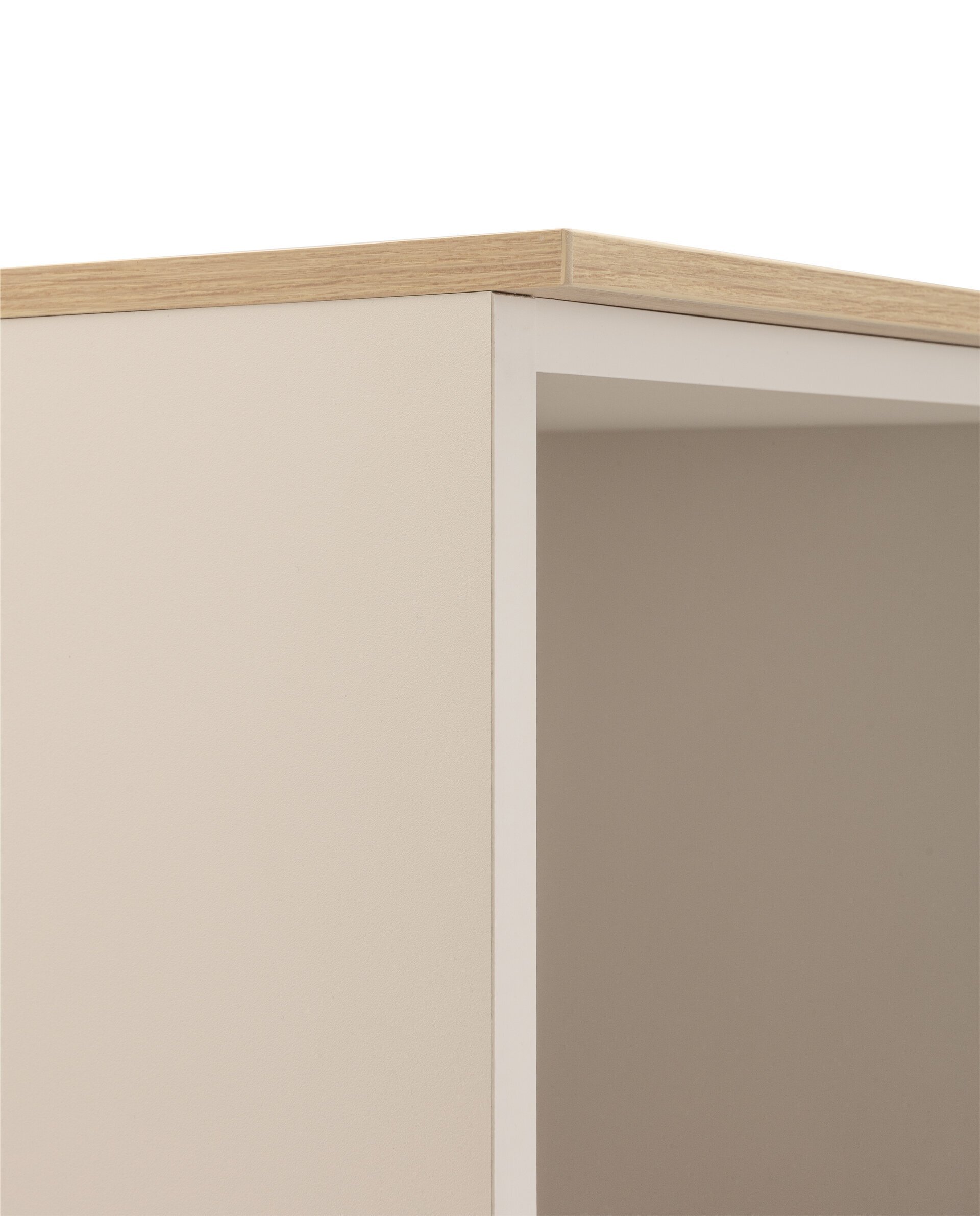 Regal, Pronto office