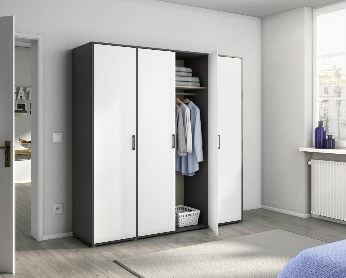 Drehtürenschrank, Voyager