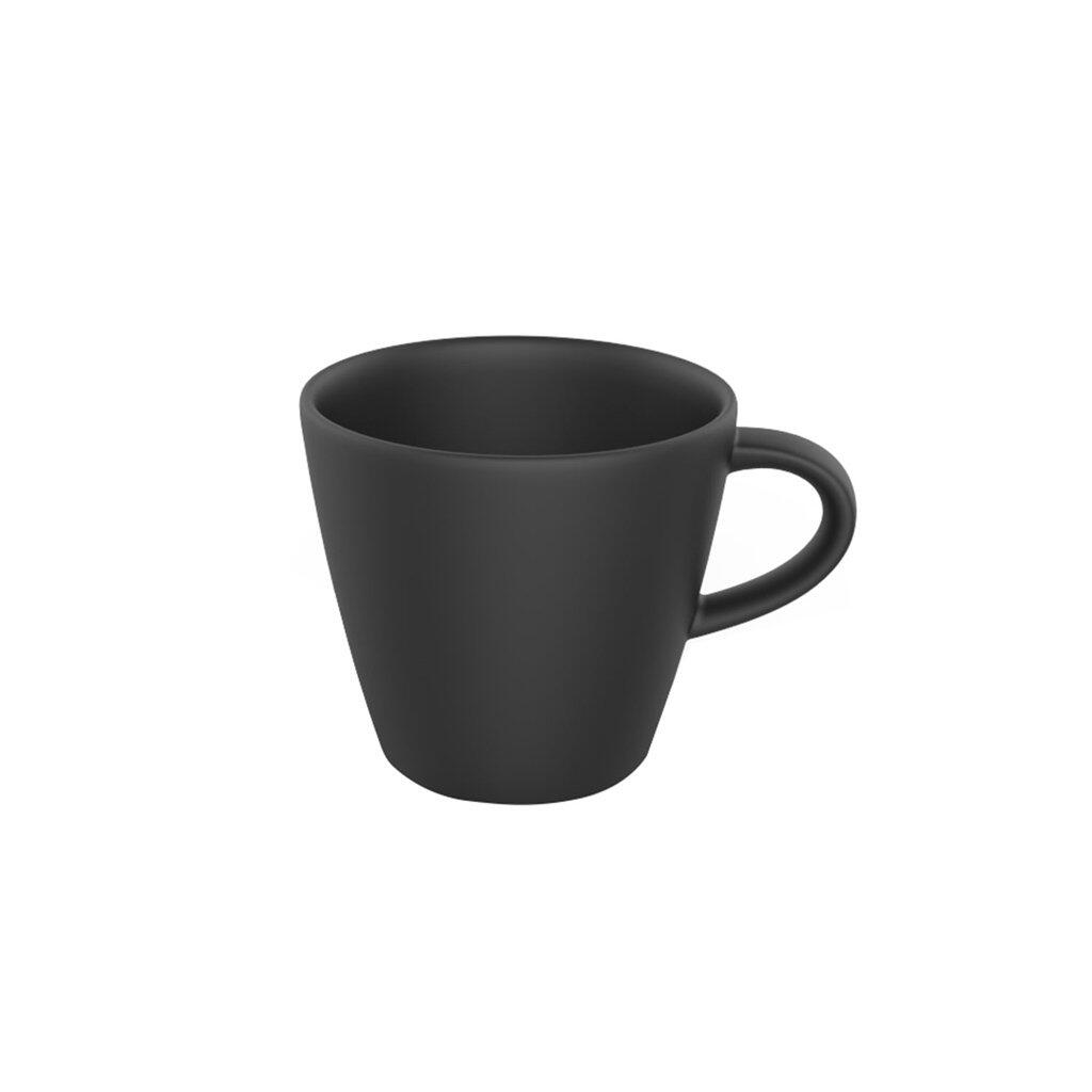 Kaffeeobertasse Manufacture Rock mit mattem, schwarzem Finish und leicht konischer Form aus der Vogelperspektive.