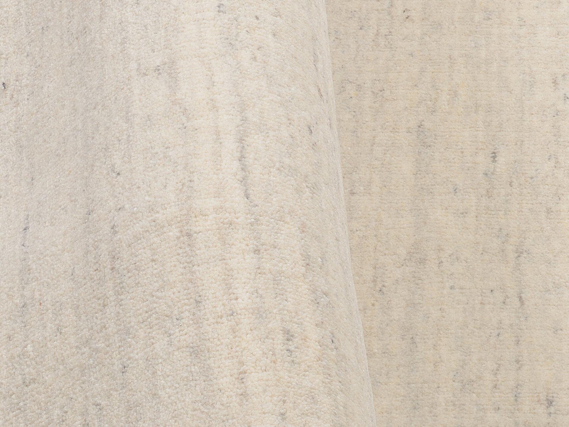 Handloom, Ararat