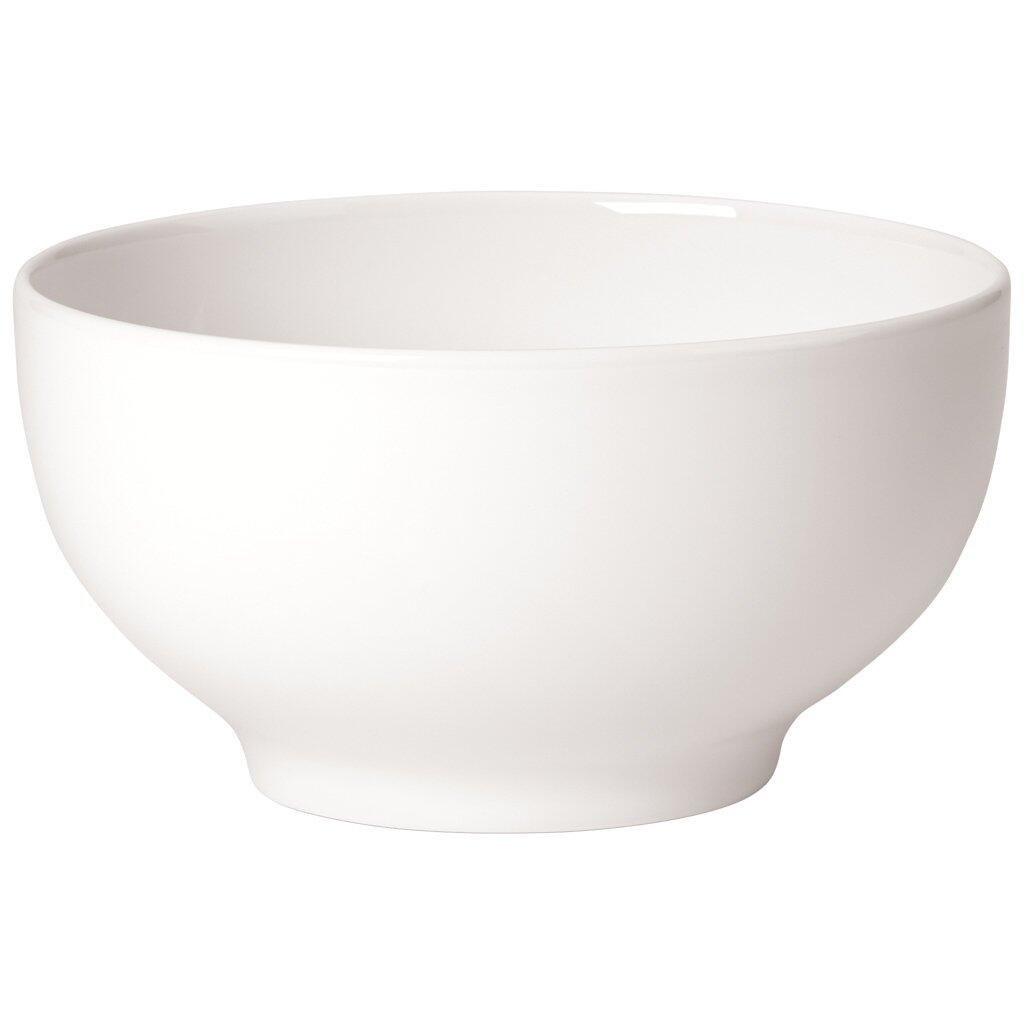 Weiße, oval geformte French-Bowl Schale von Villeroy & Boch, dargestellt in einer Dreiperspektive, die ihre geschwungene Form und den flachen Boden betont.