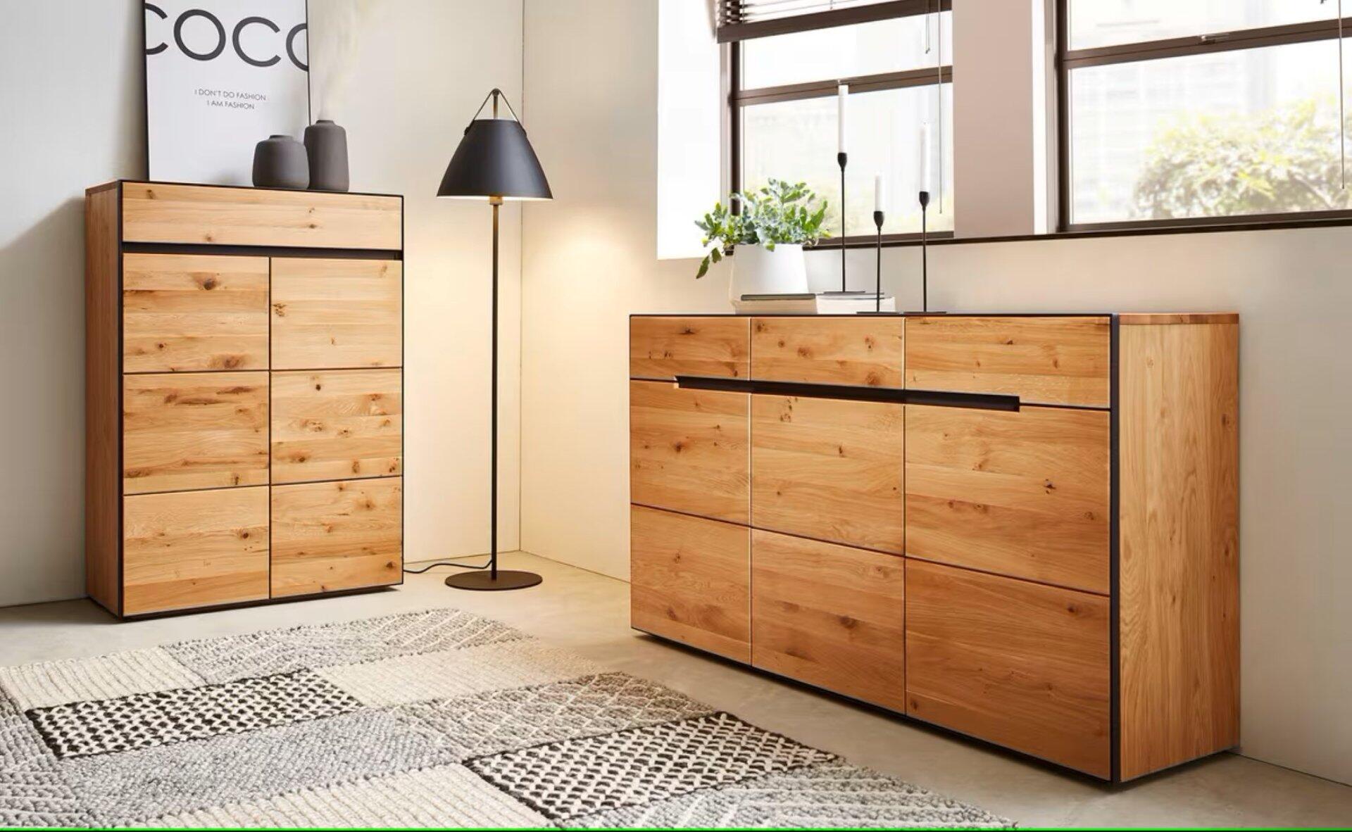 Sideboard, Kelio