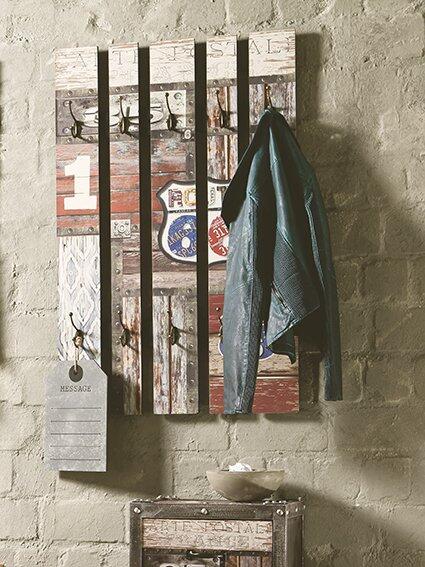 Wandgarderobe, 32850
