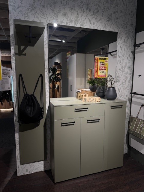 Garderobe Cueno-Palma