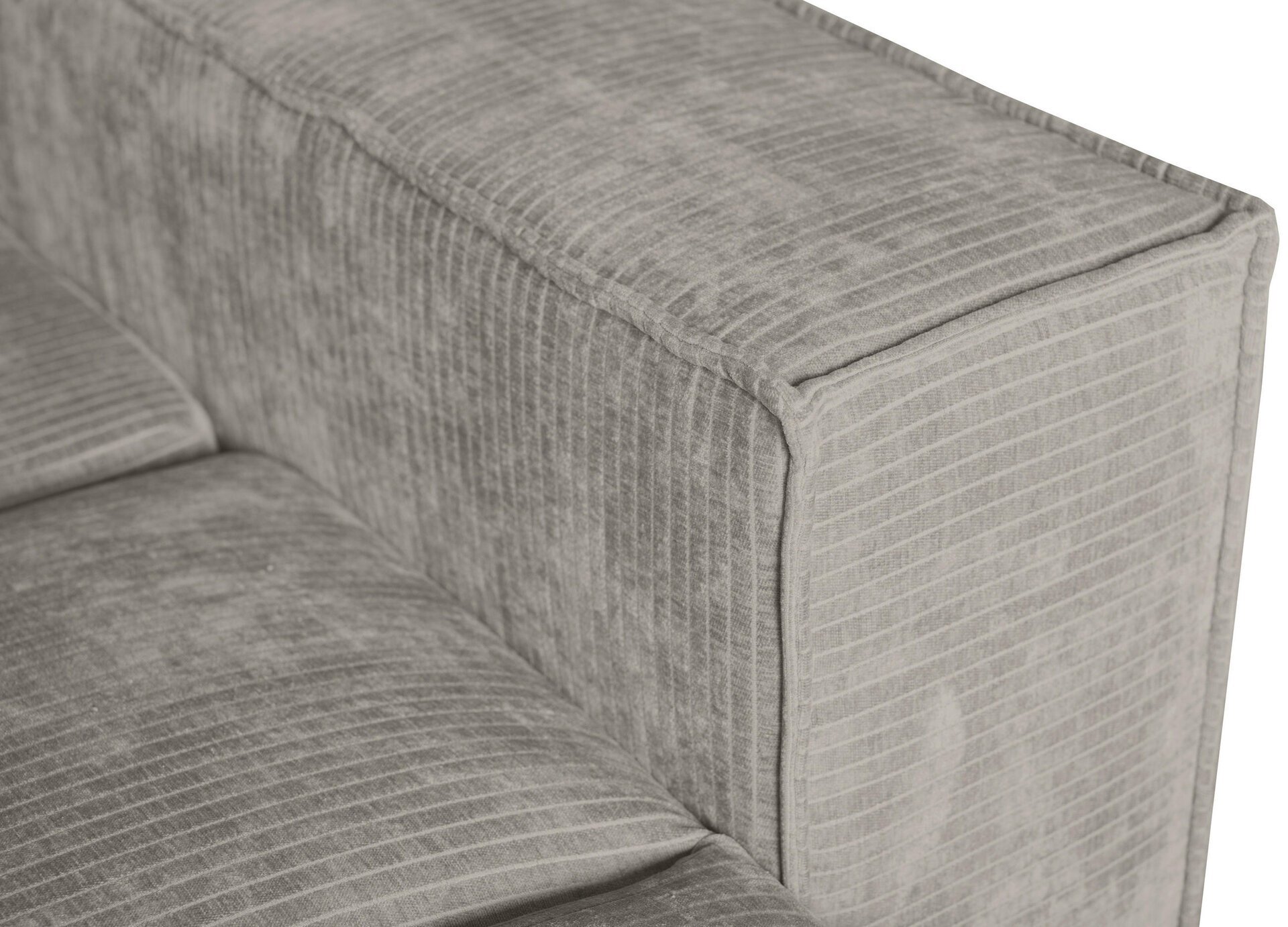 Bigsofa, Sky