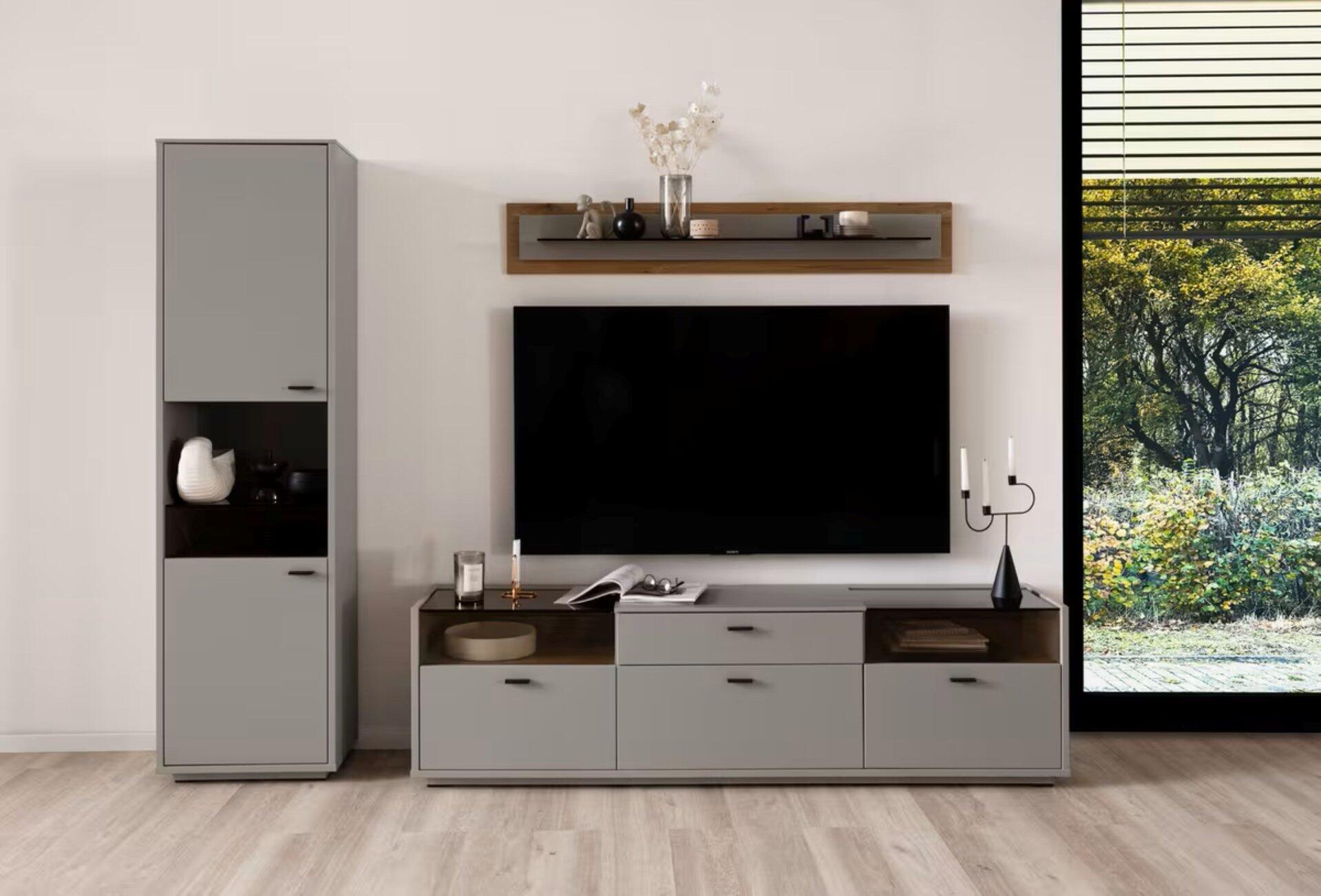 Vitrine, Mandal