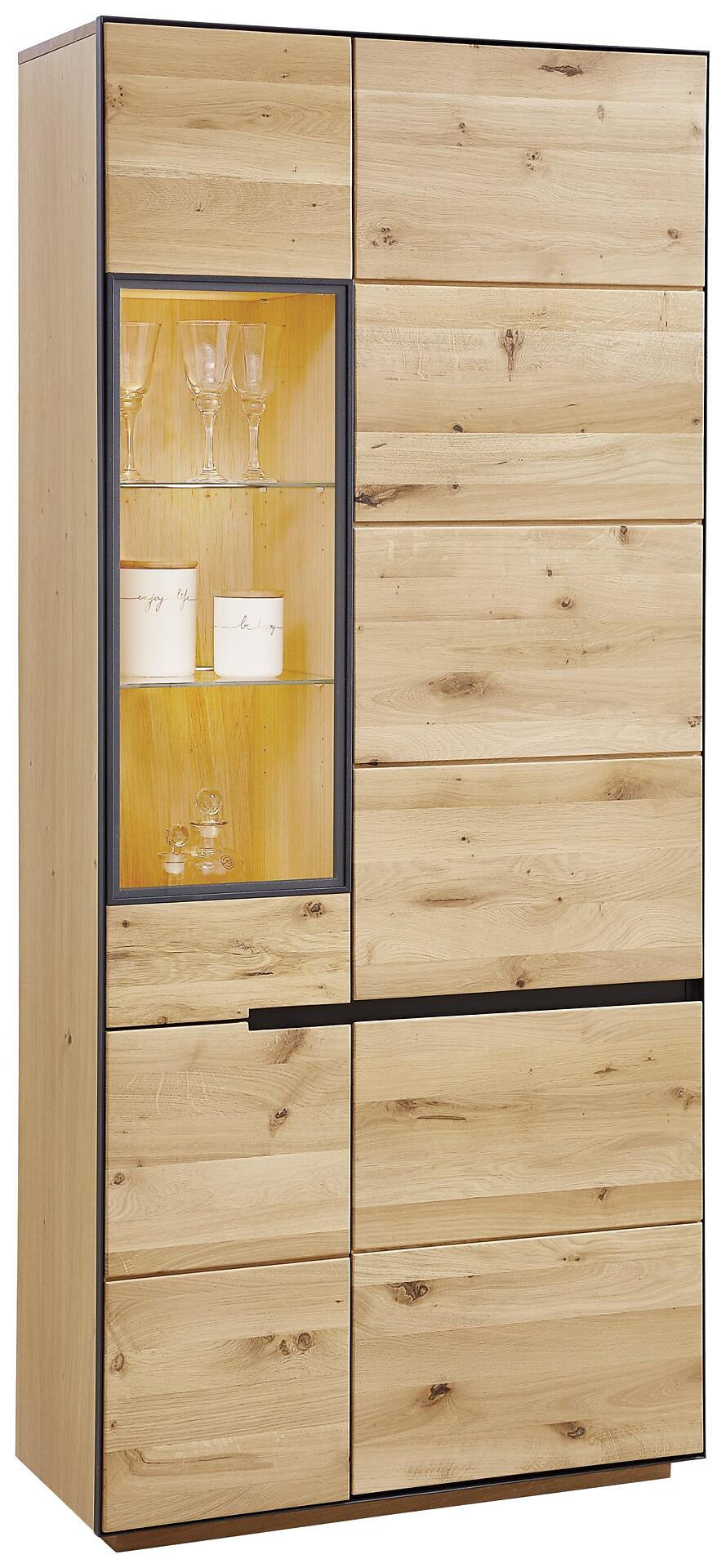 Vitrine, Kelio