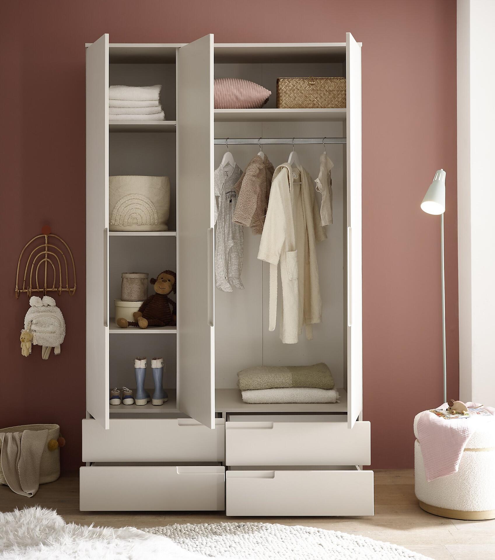 Drehtürenschrank, Spice