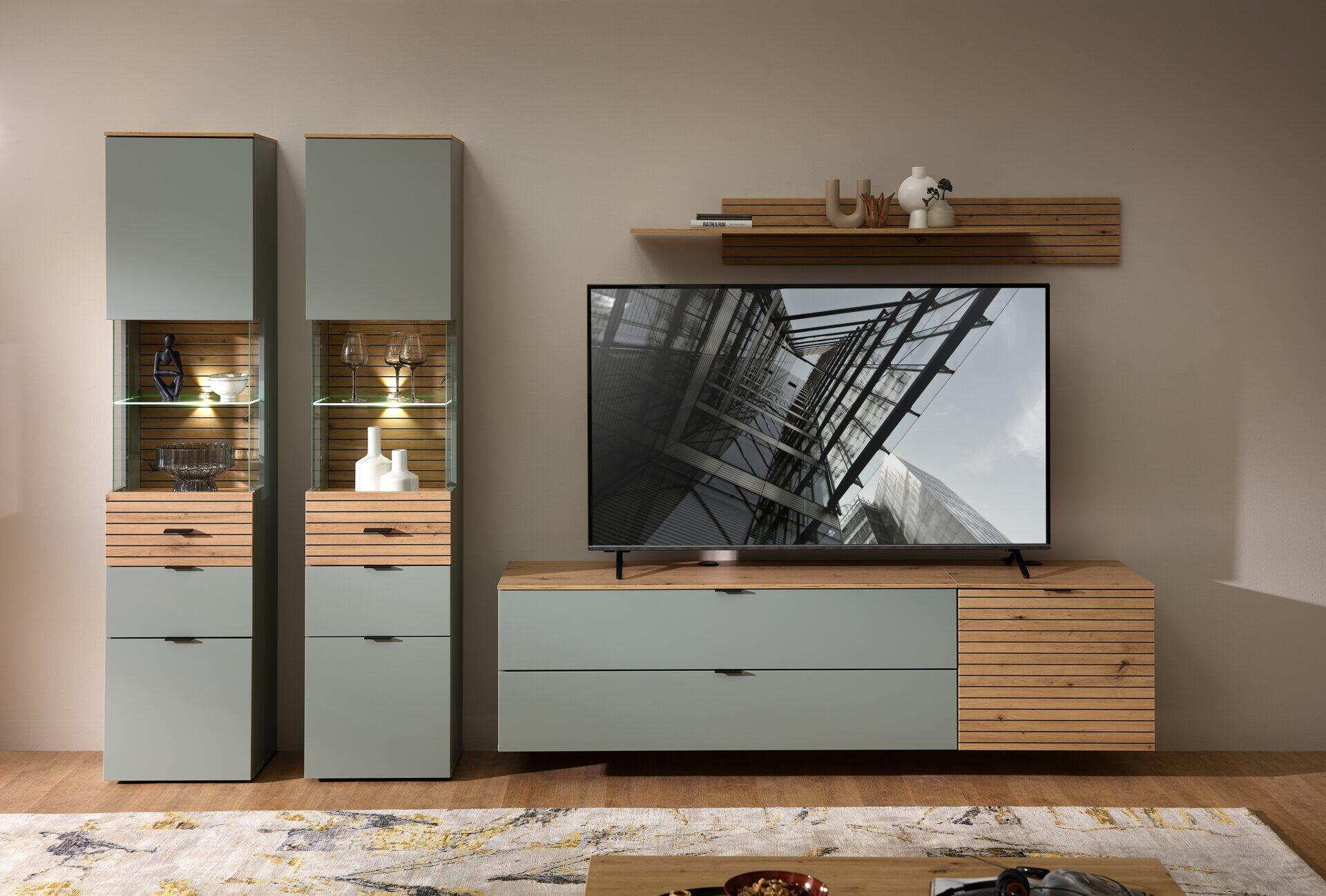 TV-/Wohnlösung, Ina