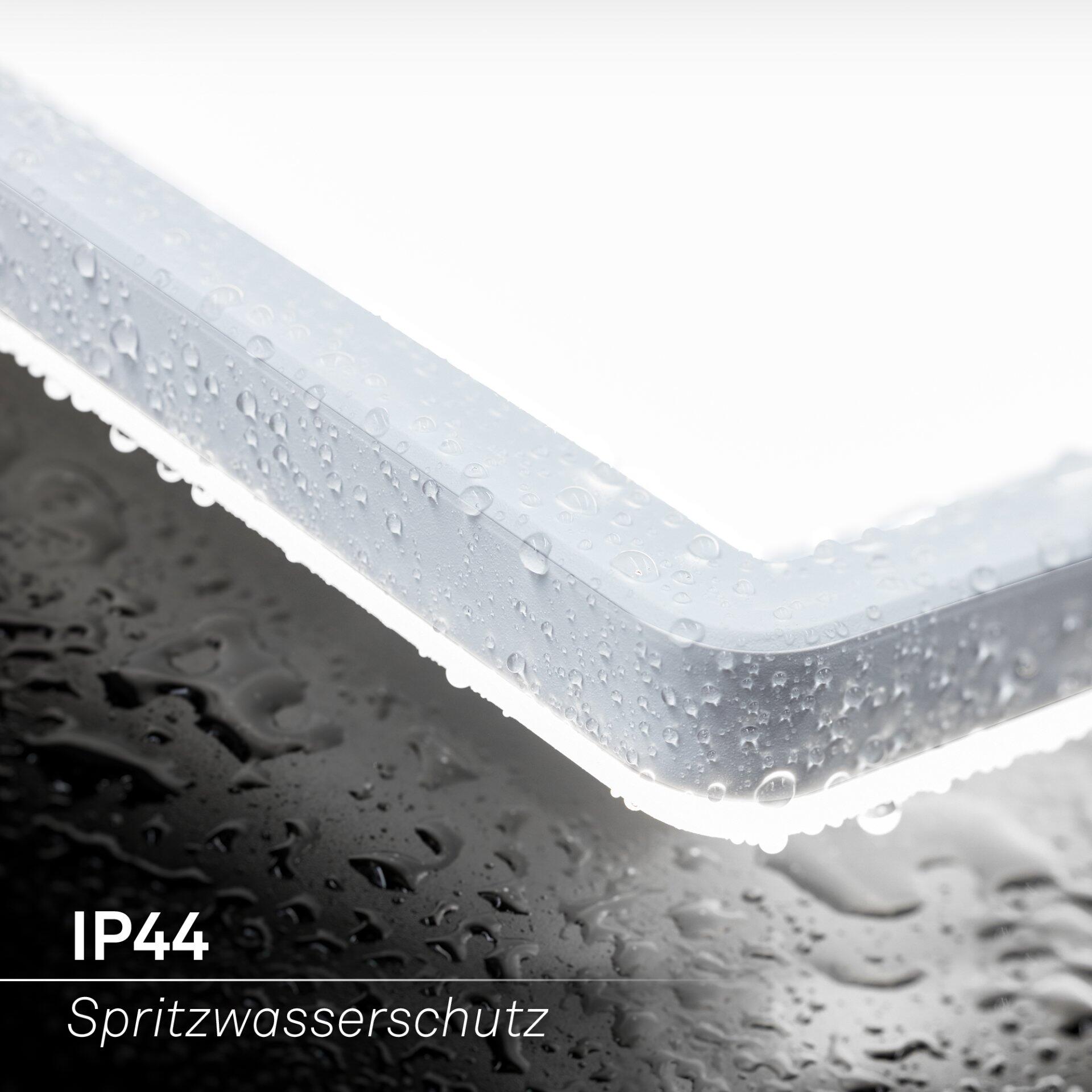 LED-Panel Move mit IP44 Spritzwasserschutz, dargestellt aus schräger Unterperspektive mit Wassertropfen zur Veranschaulichung.