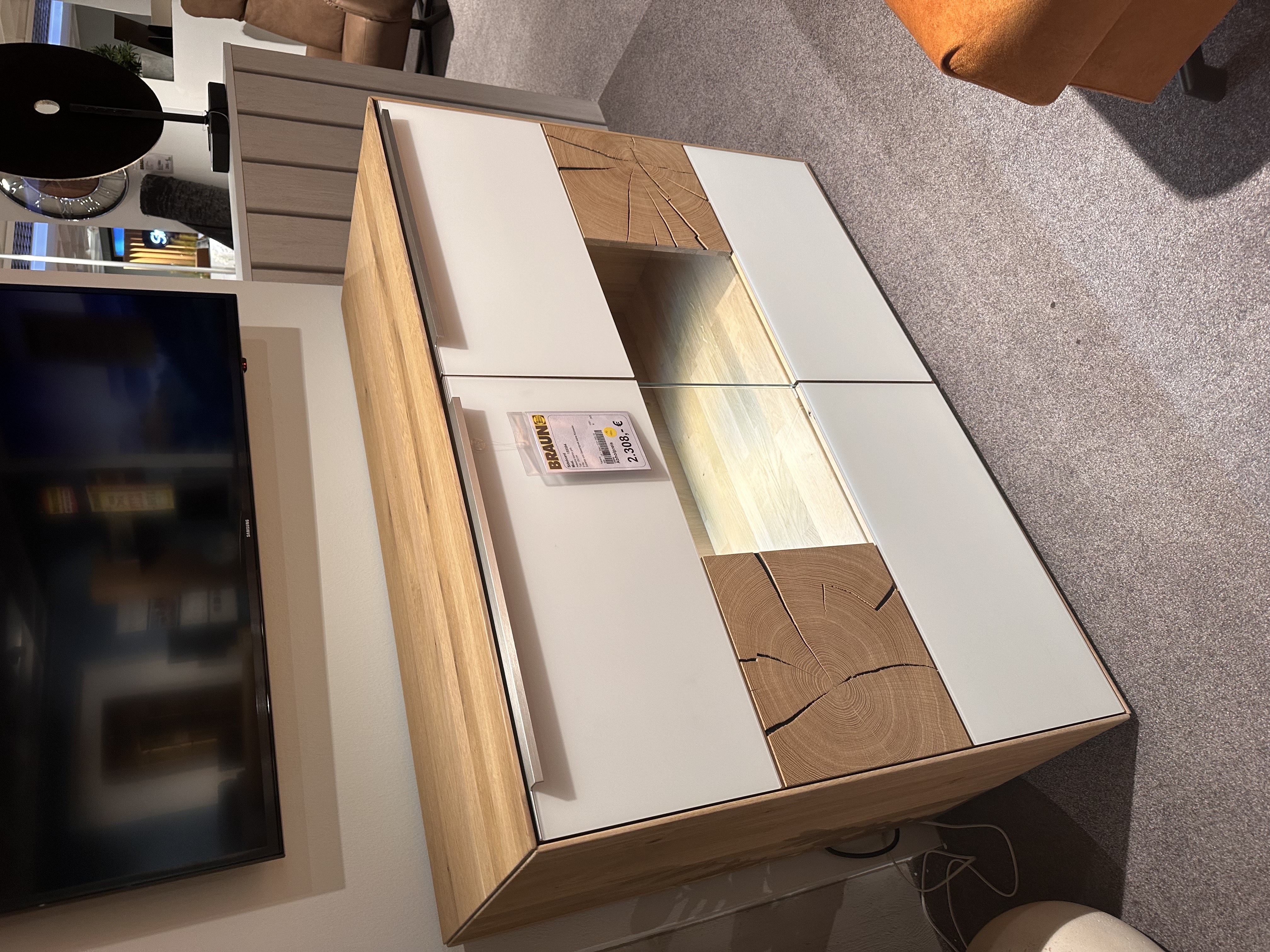 Sideboard