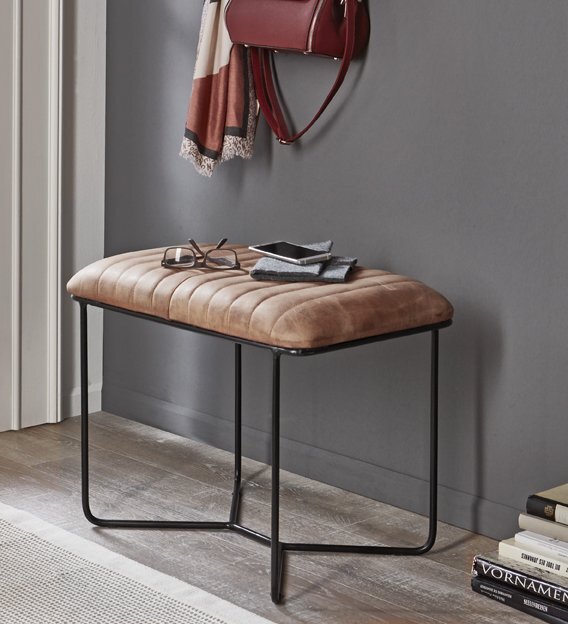 Hocker, 25850
