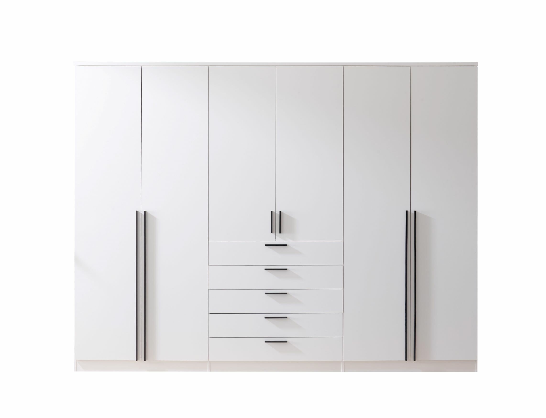 Kleiderschrank, Arnis