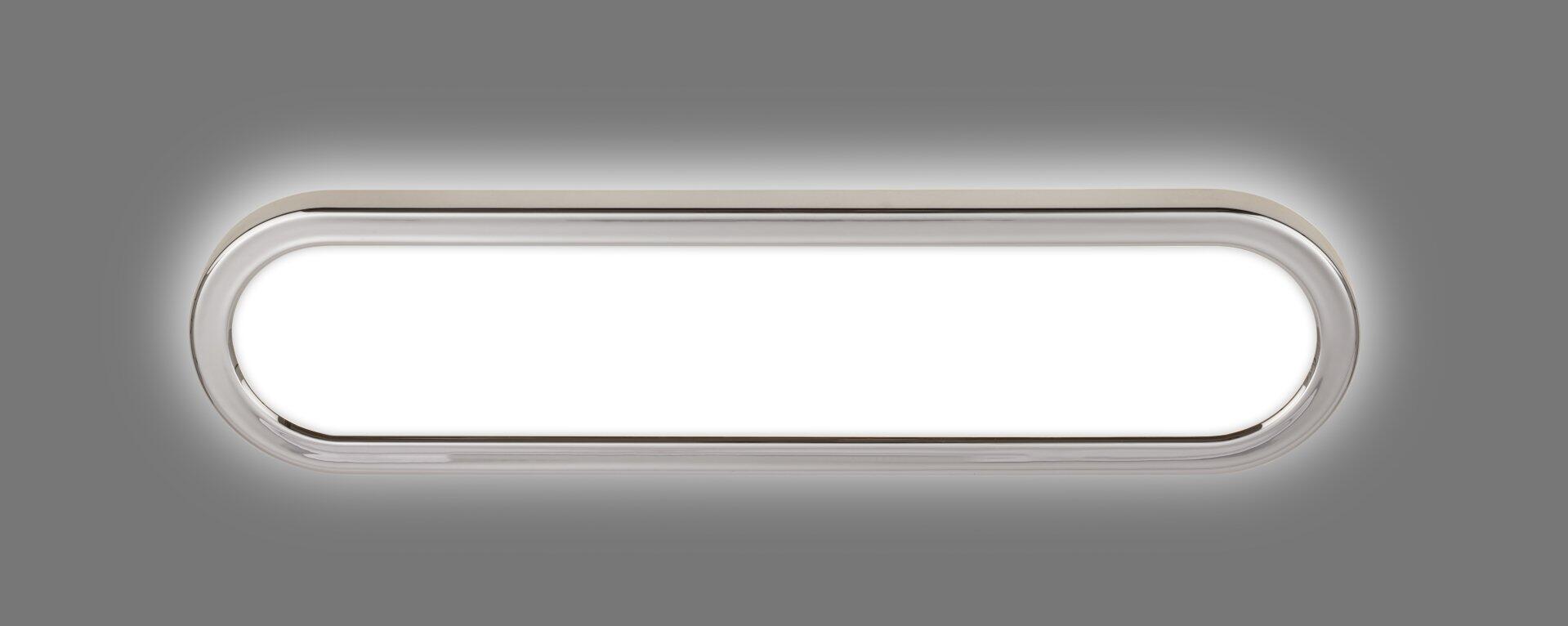 LED-Badezimmerleuchte Pil mit silbernem Metallrahmen, die frontal eine helle, weiße Beleuchtung zeigt.