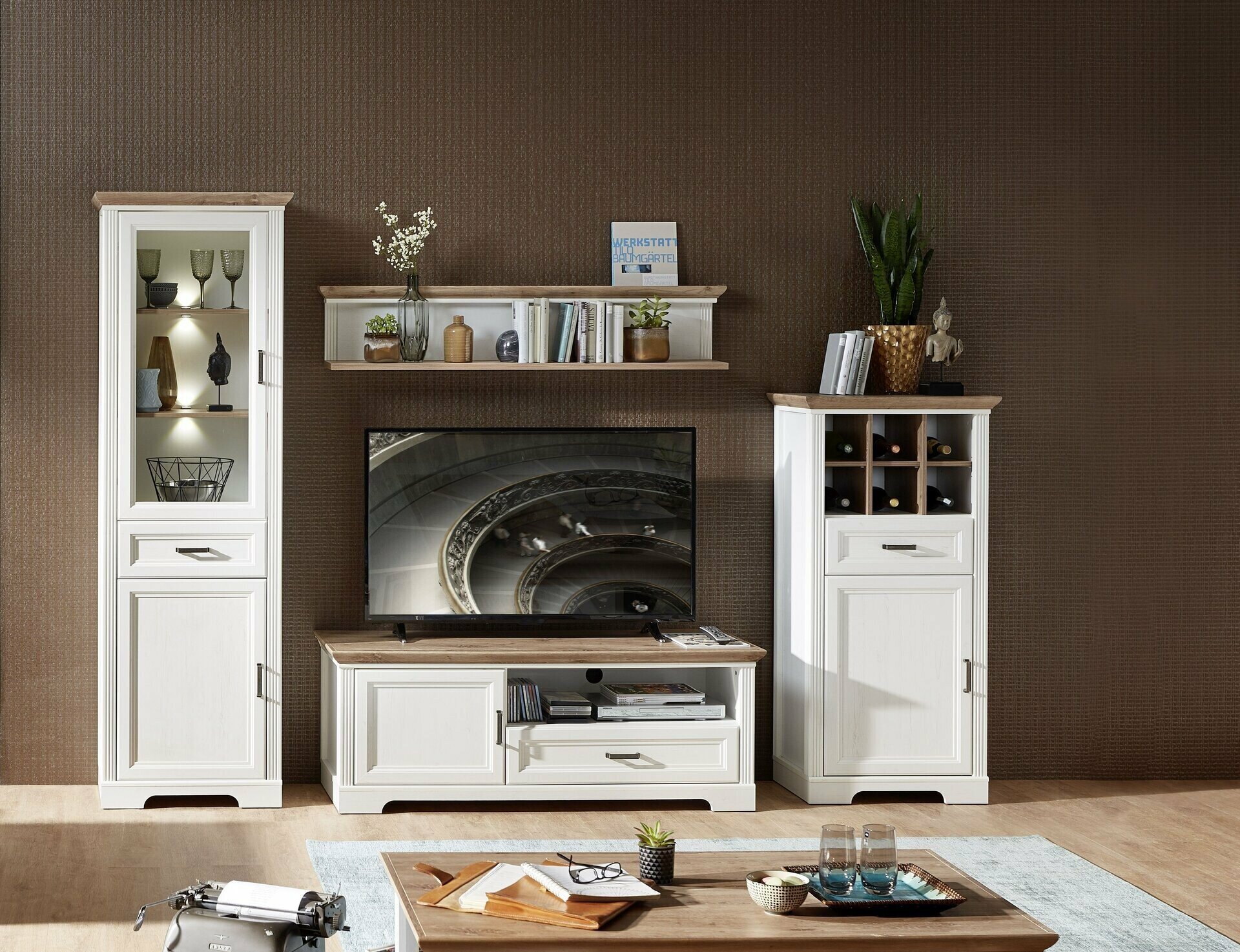 TV-/Wohnlösung, Jasmin