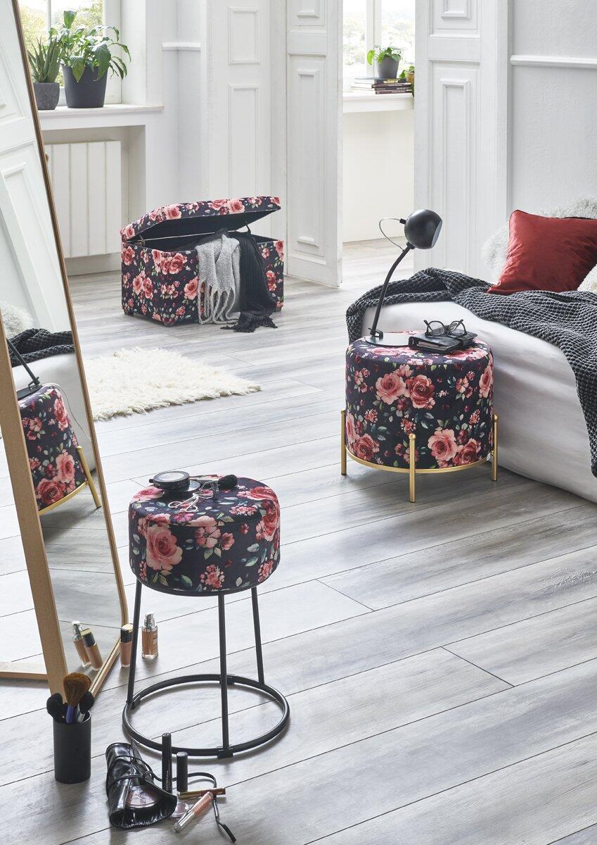 Hocker, 22947